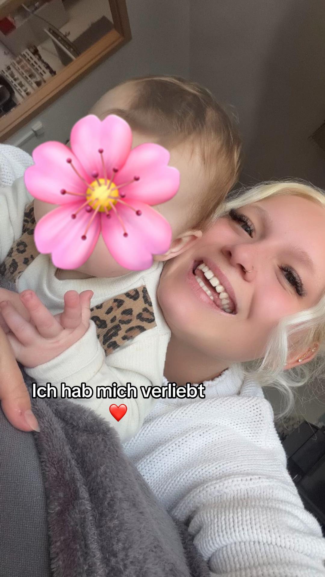 @Erika🥀/ GirlMom🩷