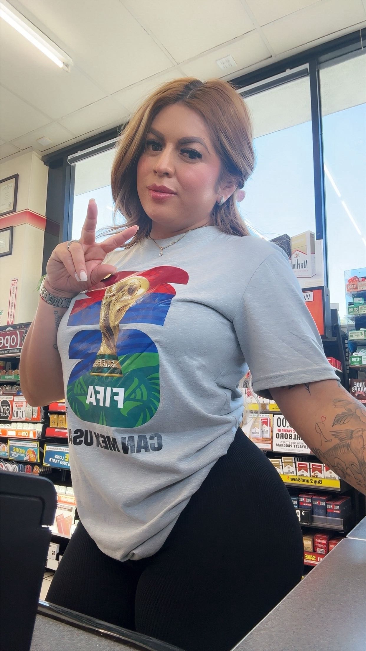 @_mayraaa08