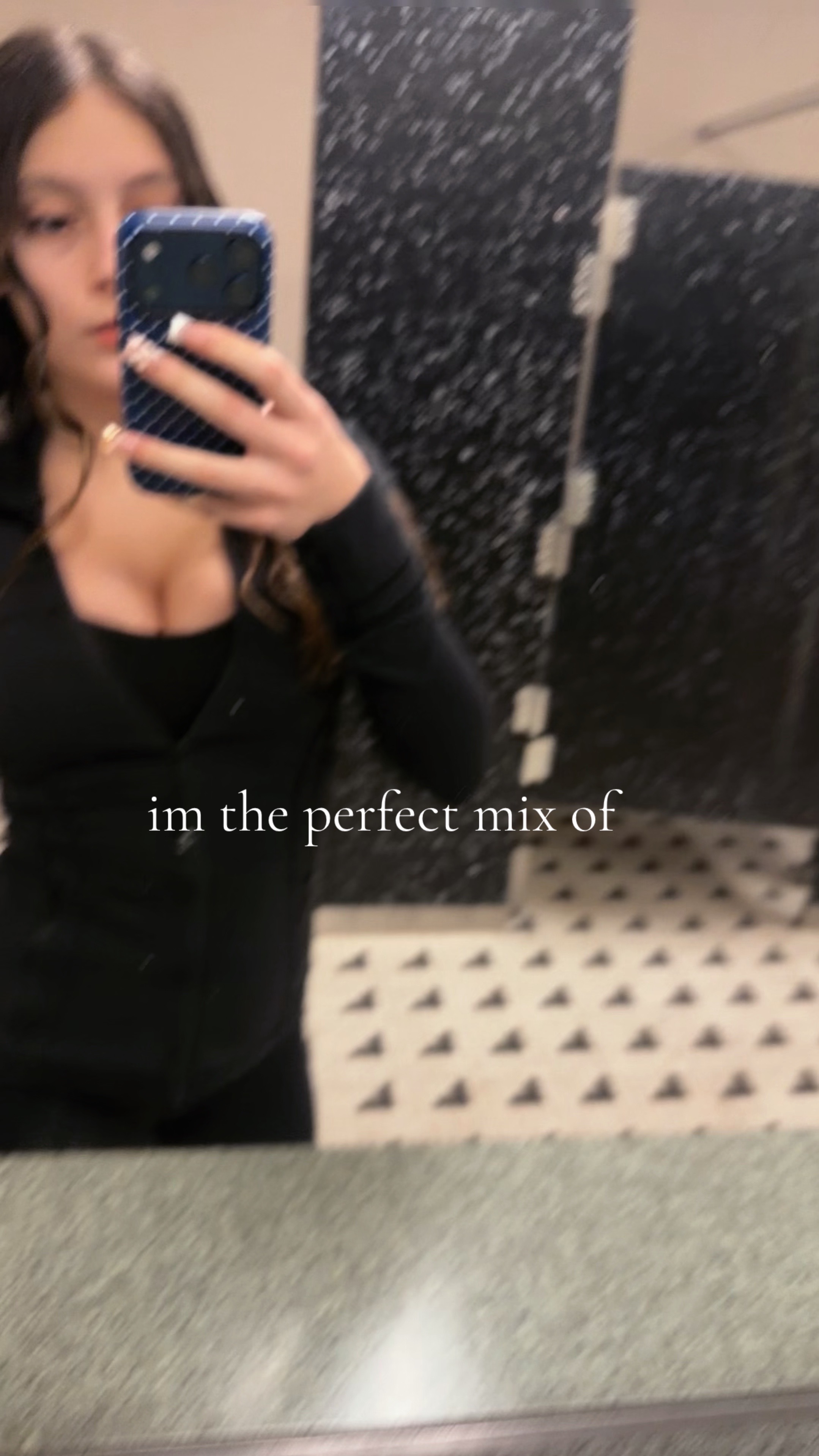 @️