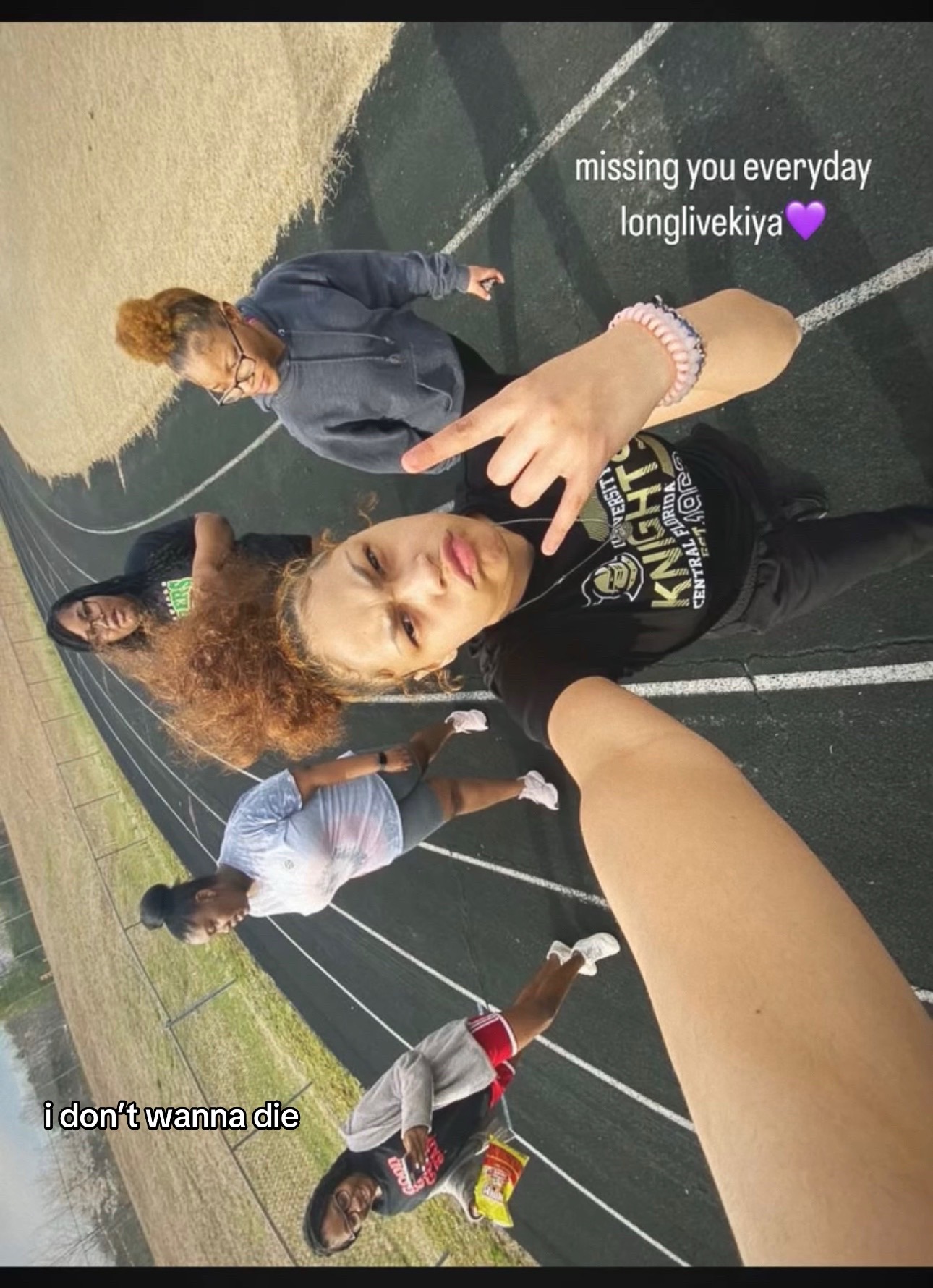 @t