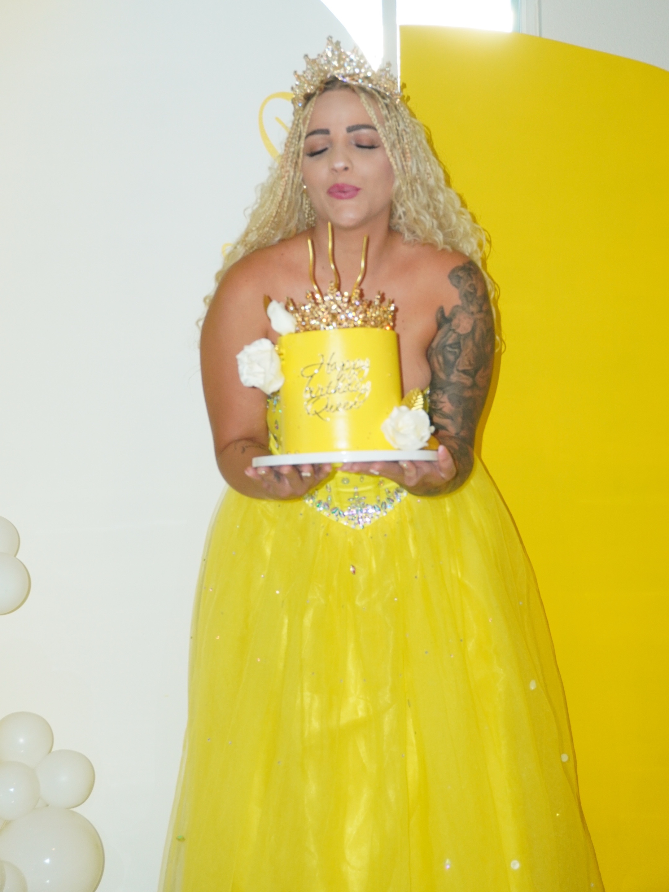 @💛🤍💛Lizzy Rojas💛🤍💛