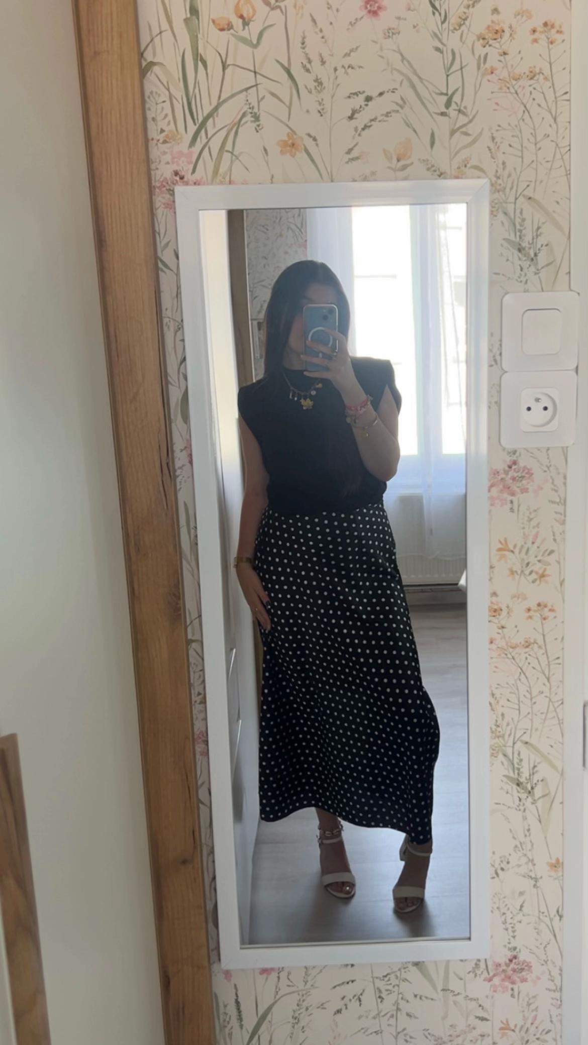 @𝒞𝒶𝓇𝓁𝒶