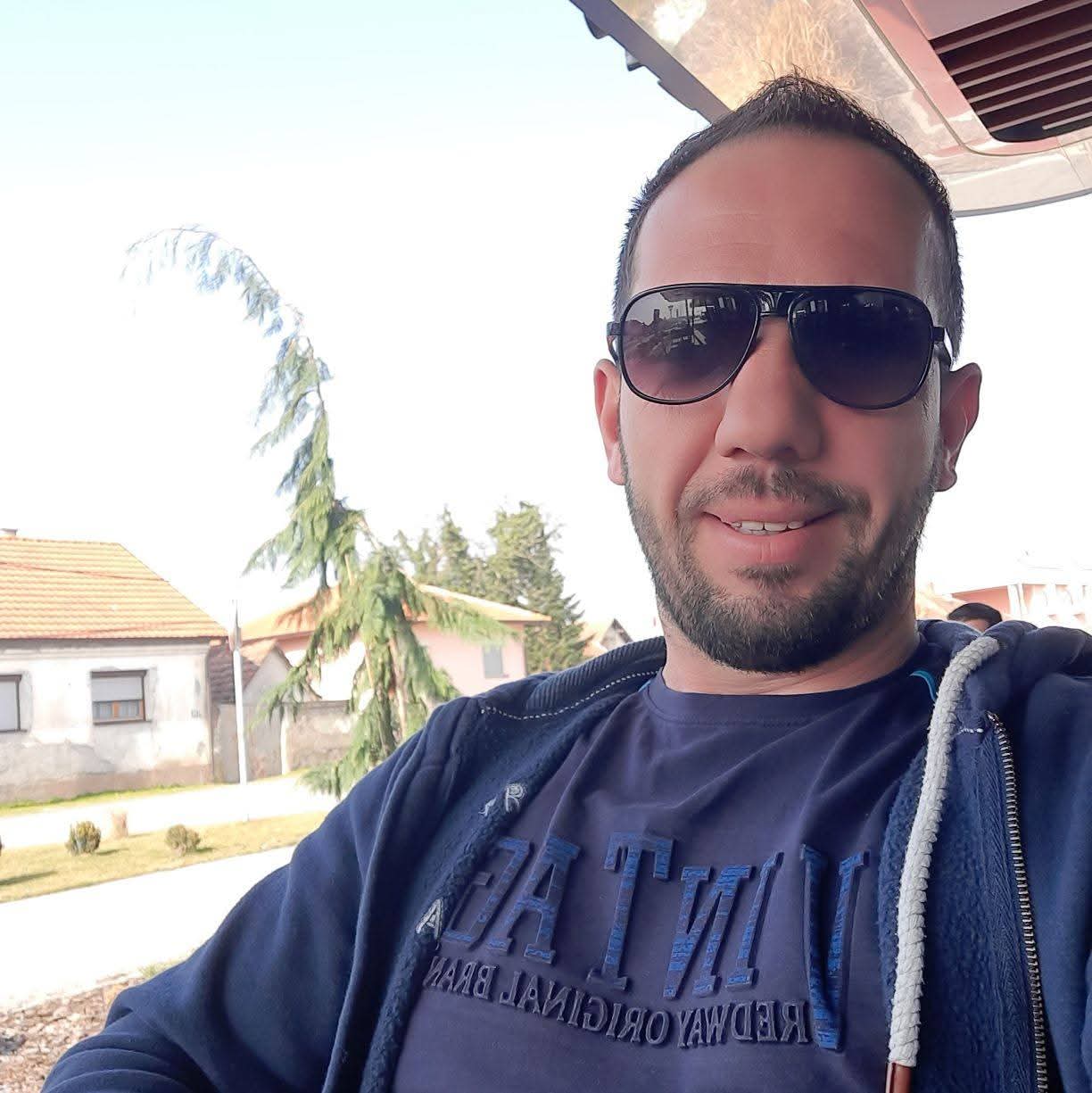 @Armin Raka Mujkic