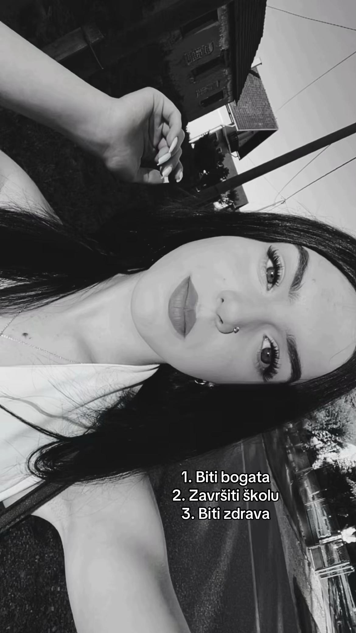 @Urfavella