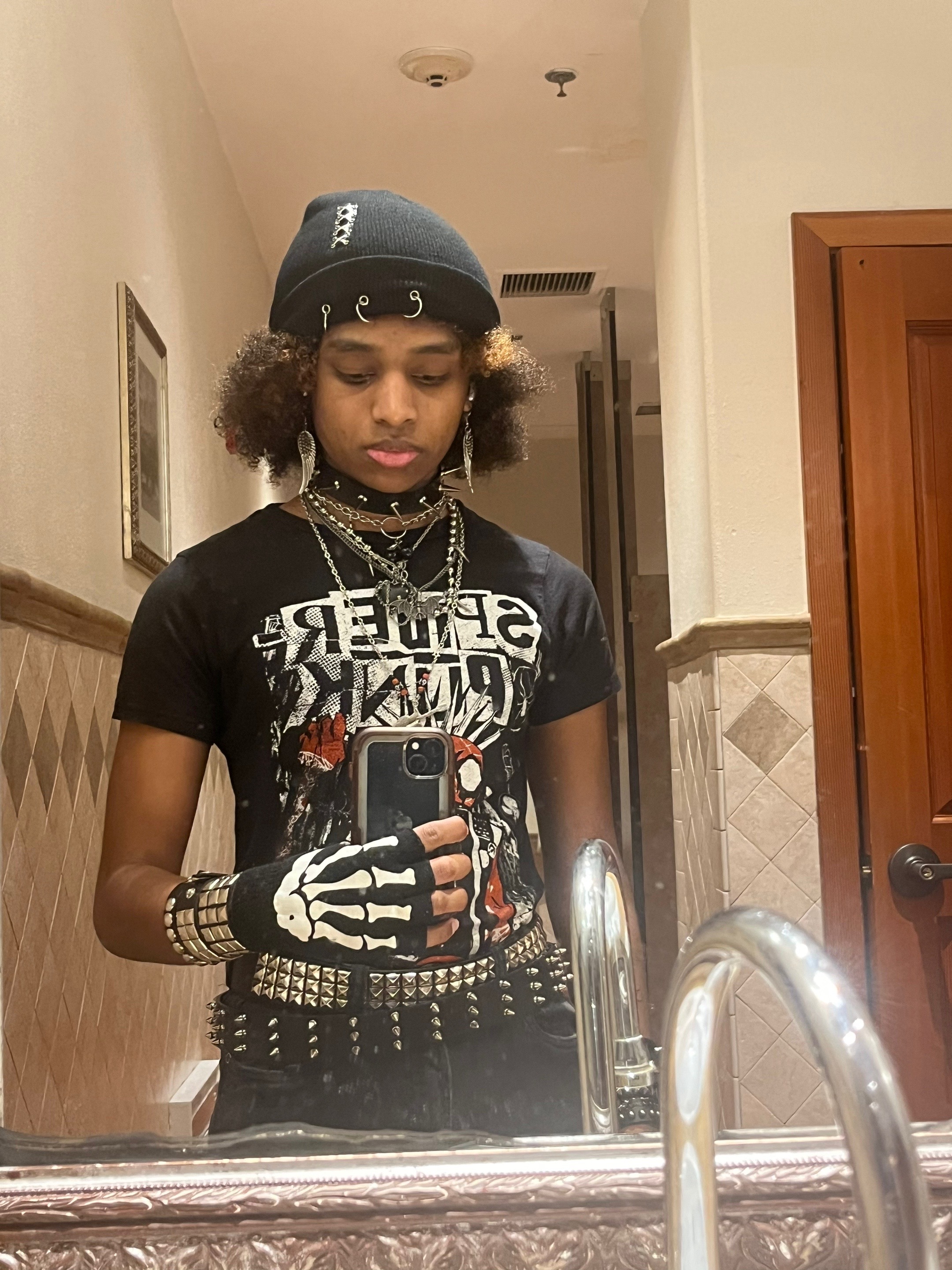 @afroemoxd