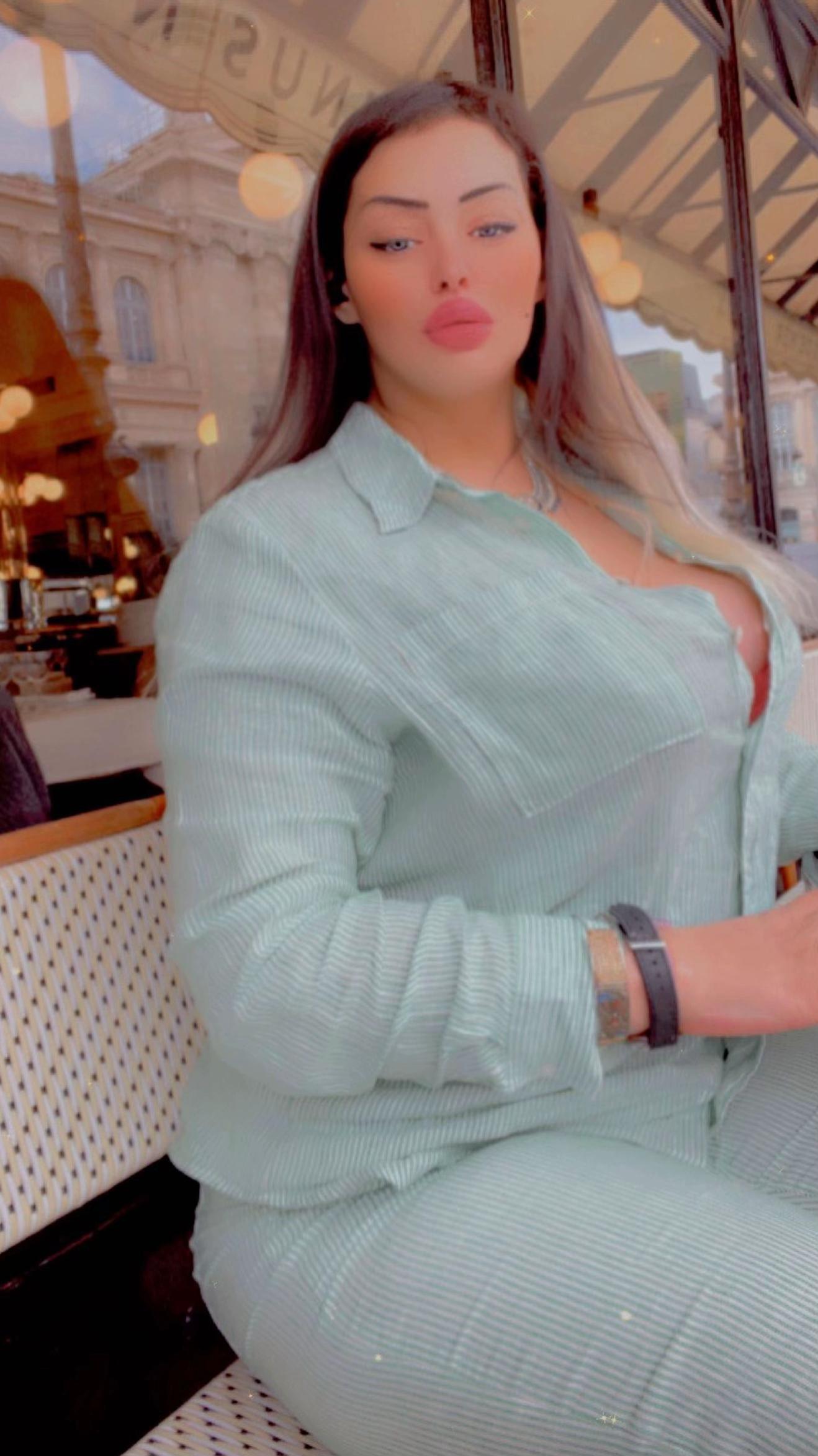 @Amel paris🇫🇷