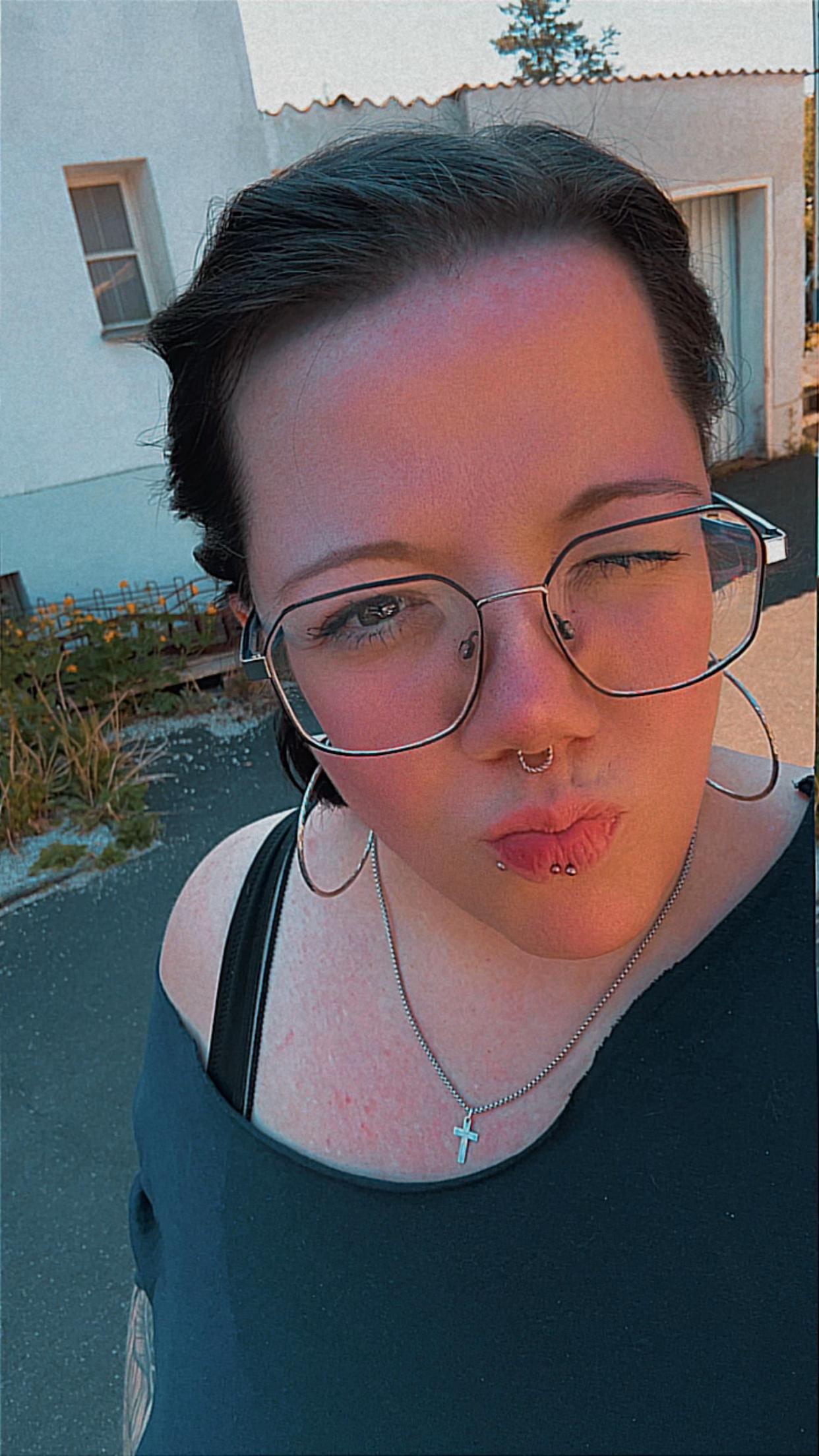 @jenny_broken_angel 🏳️🌈