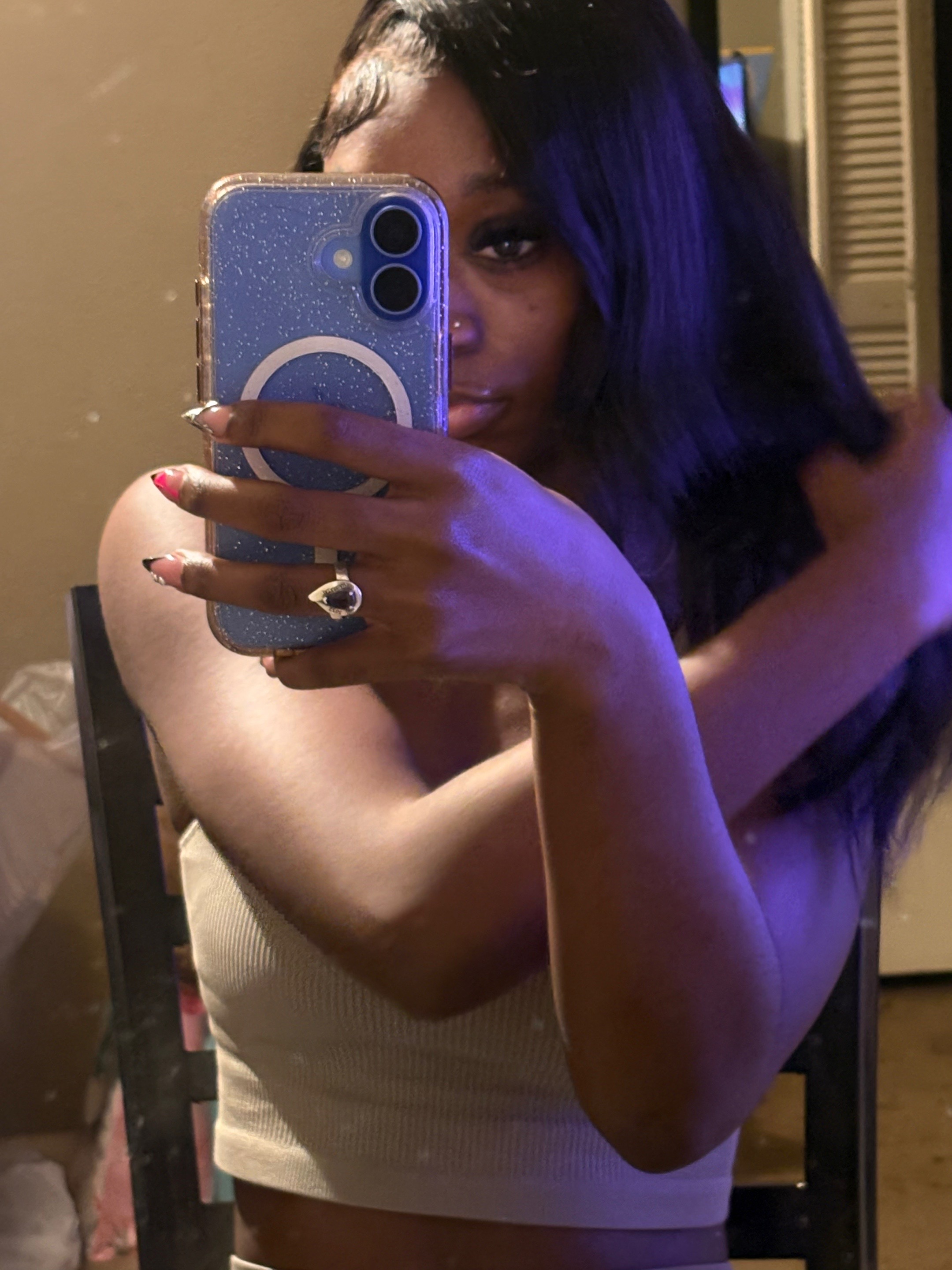 @zarriahelai
