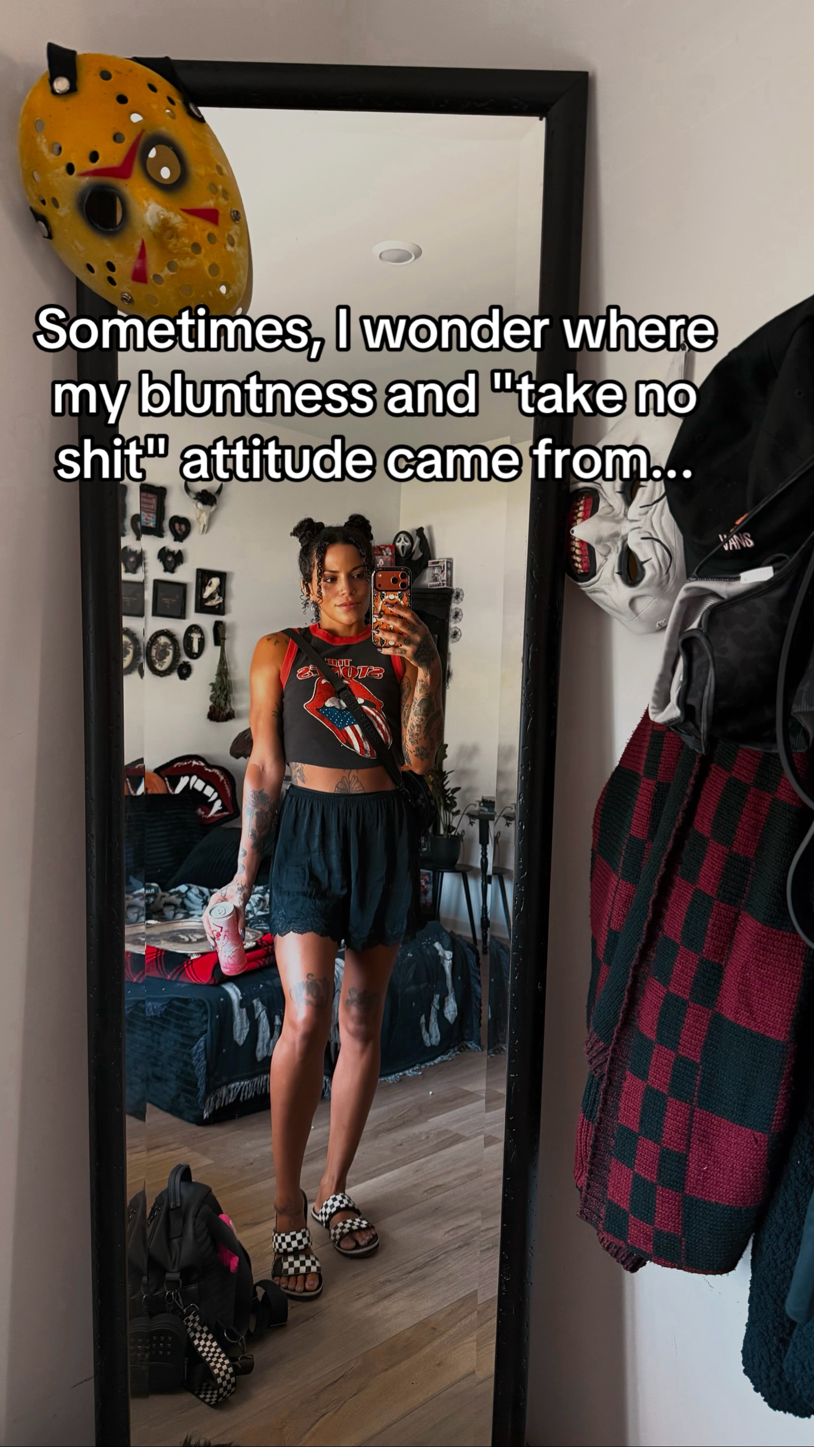 @🕸️nikki🕸️