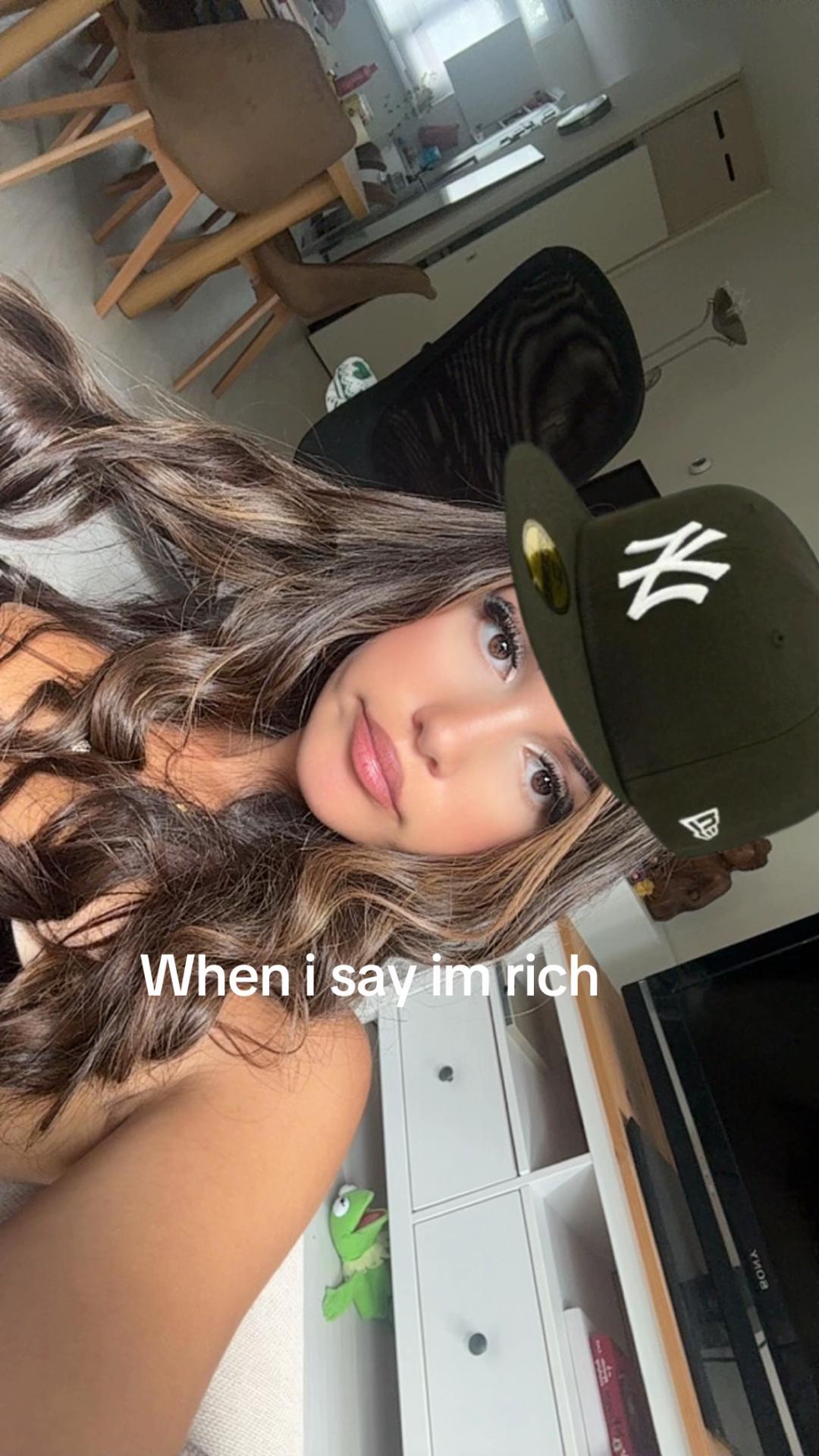 @🍒💋💌🍓🍷🍄🍉