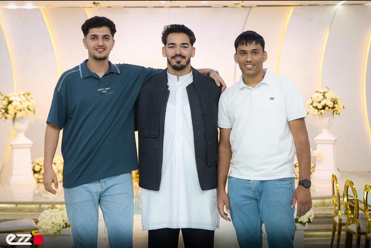 @عبدالمهيمن .