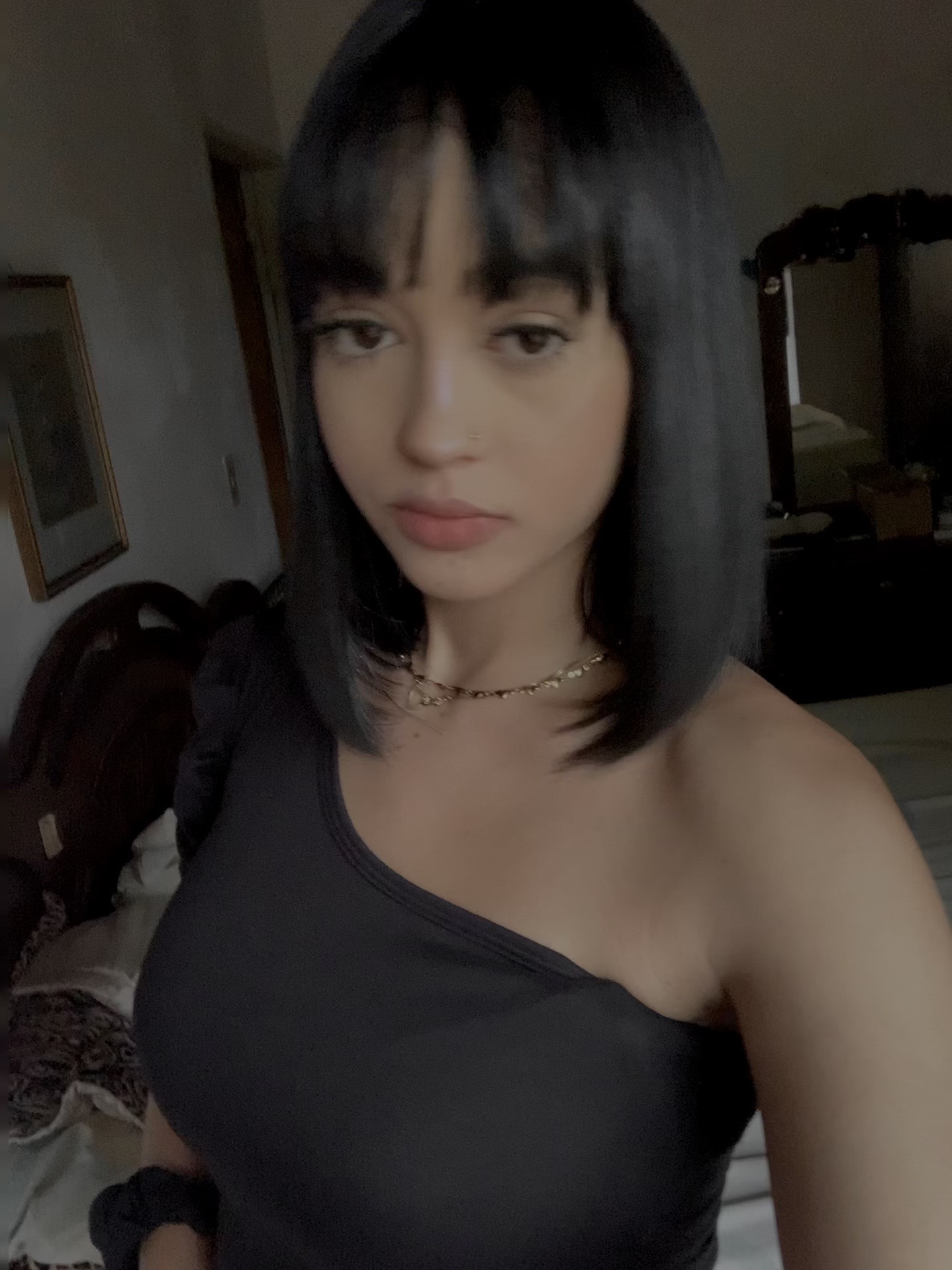 @️