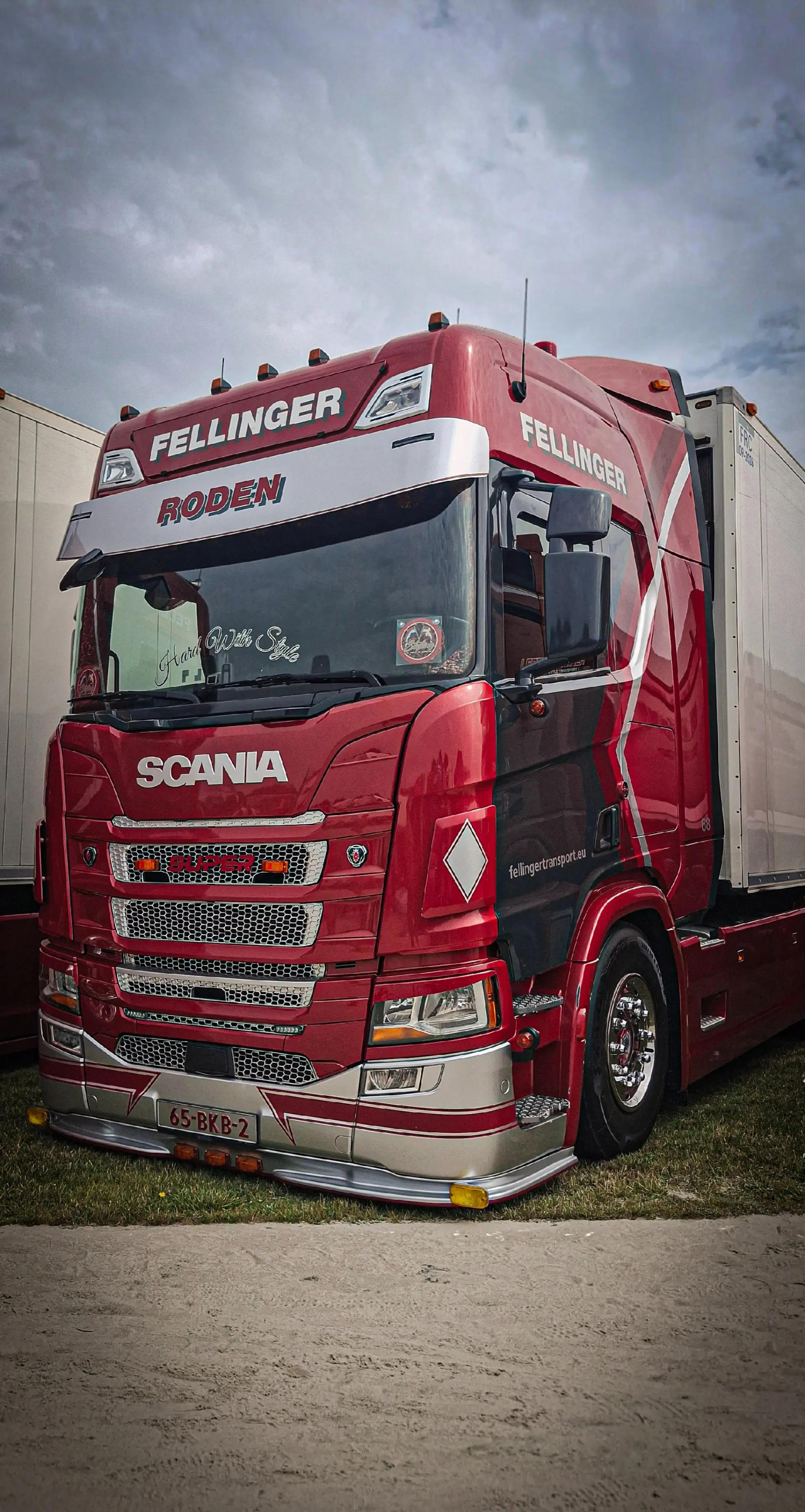 @Truckspotter_elias🇳🇱🇩🇪🚨