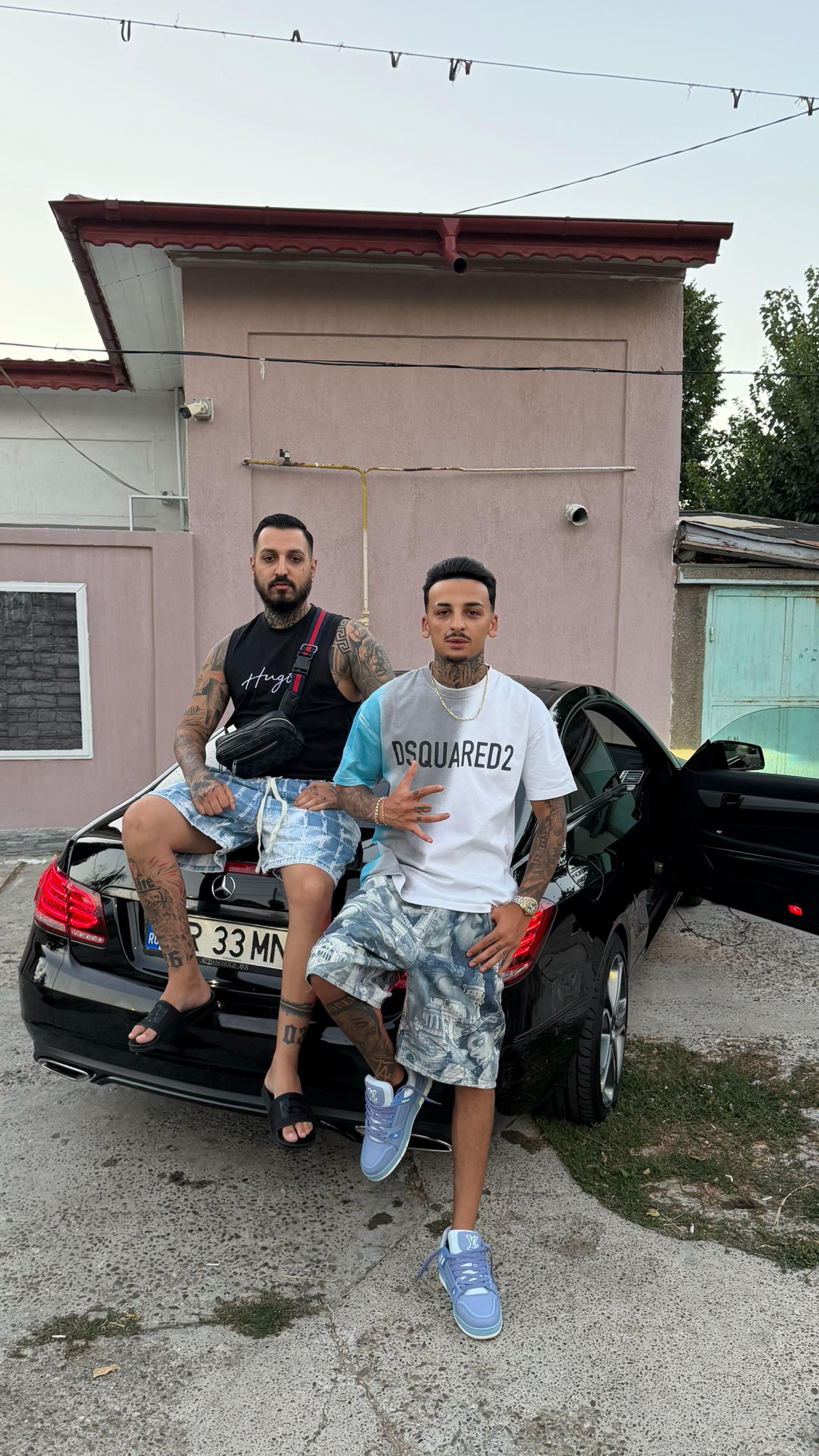 @Lazăr666