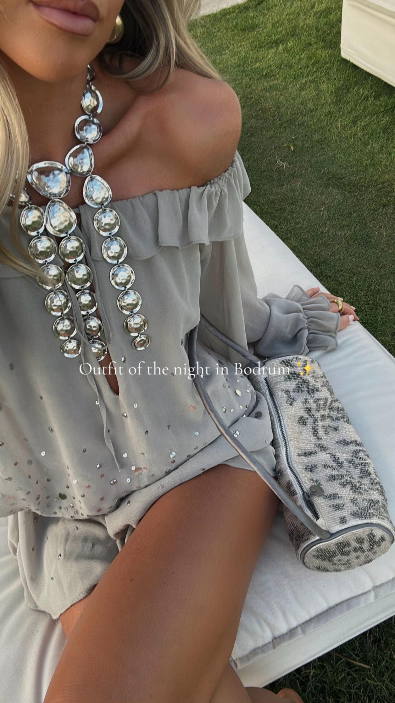 @Styled by LLB