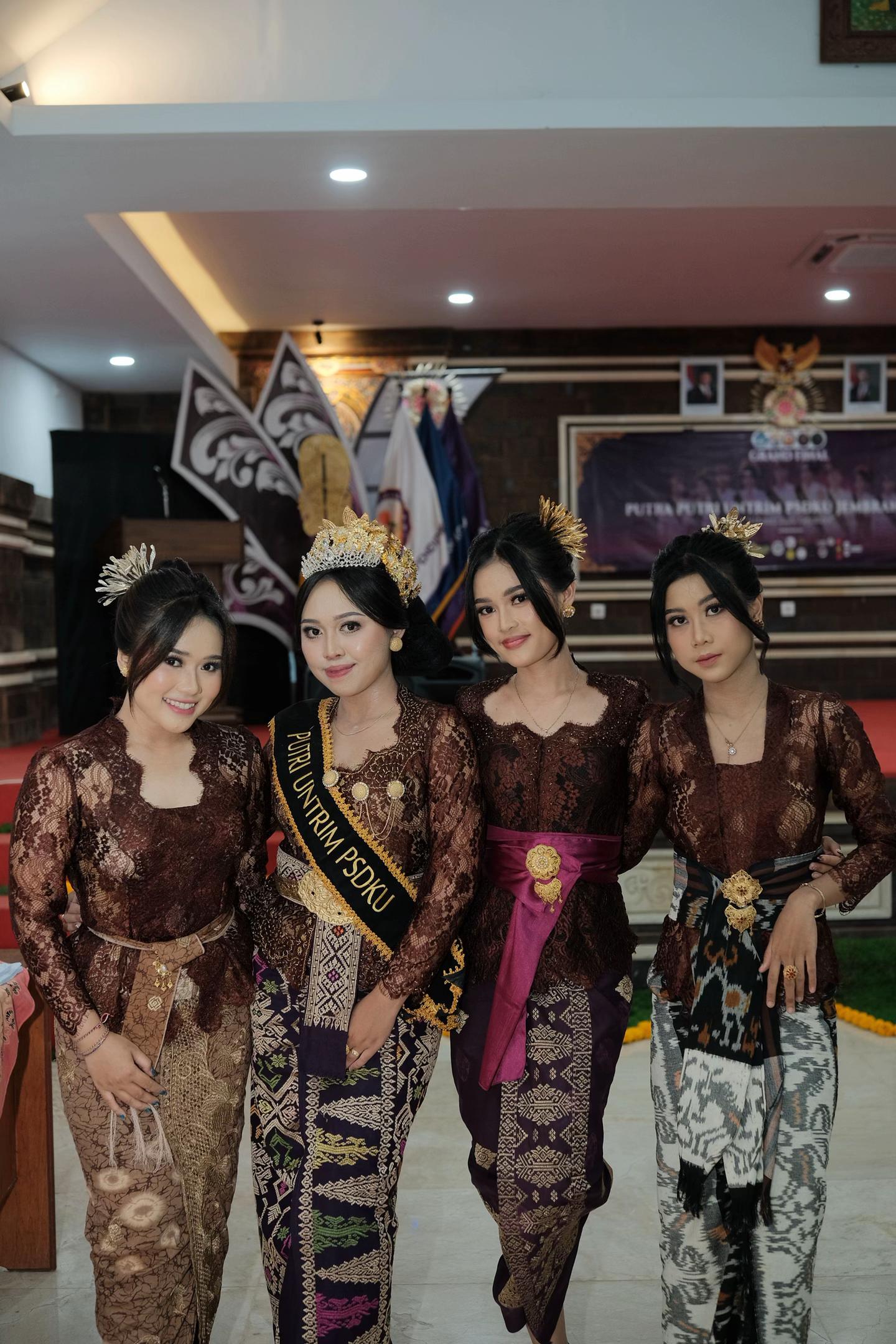 @Putri