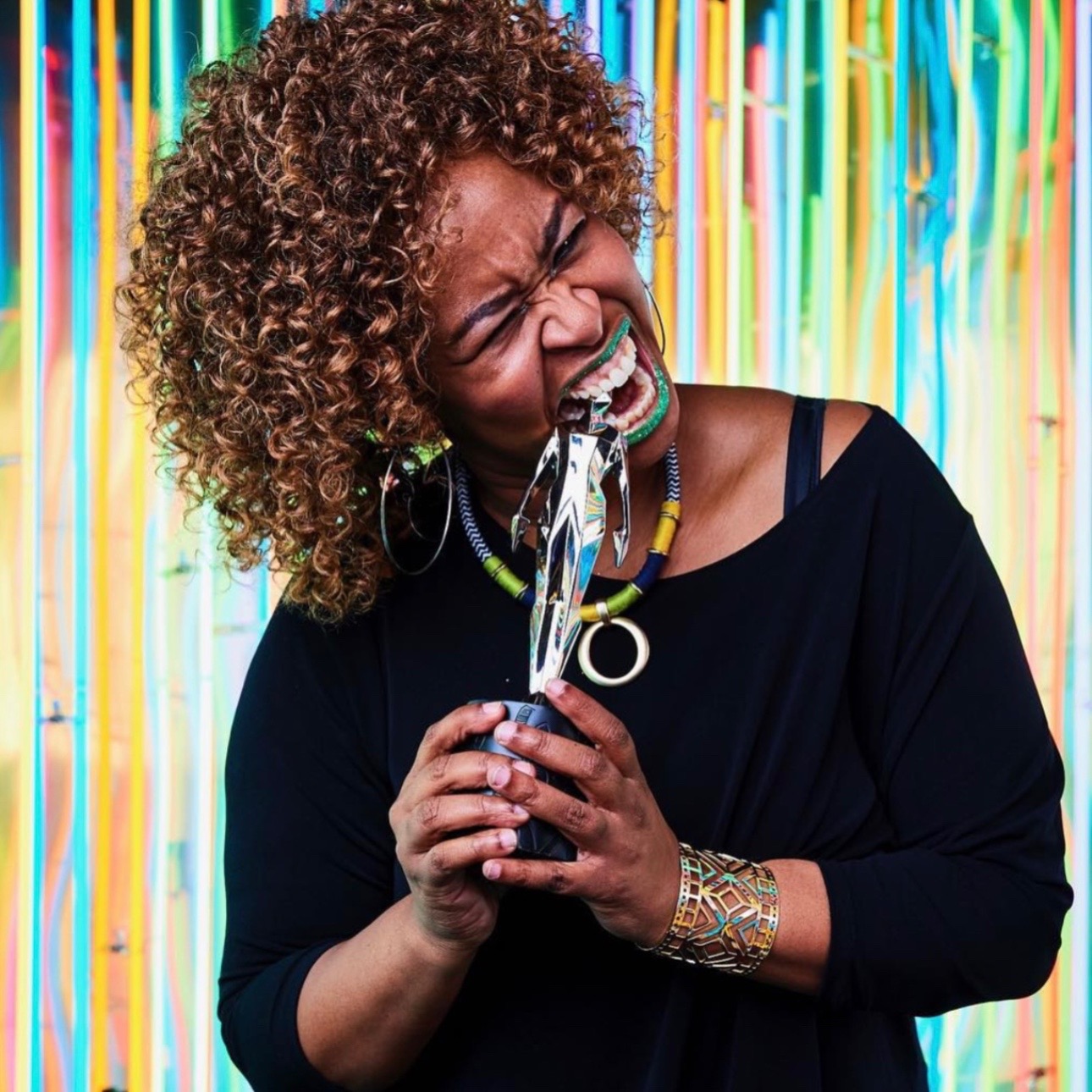 @GloZell