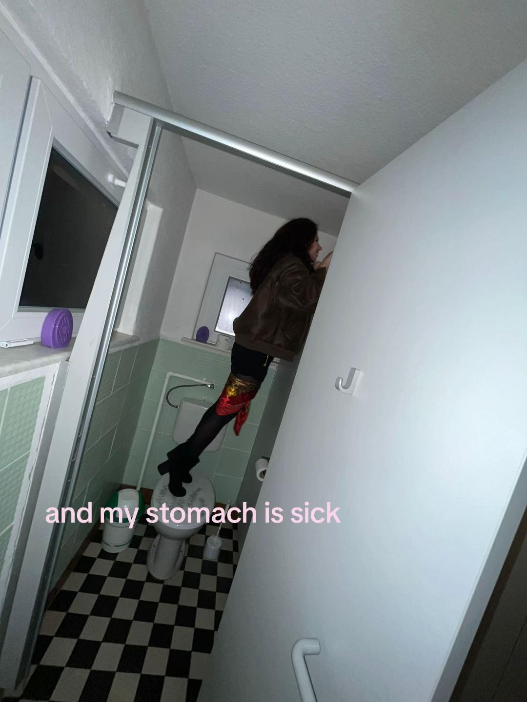 @aelyw