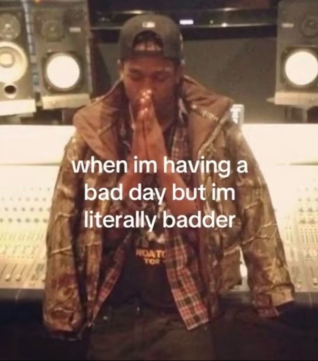 @a l y ๐
