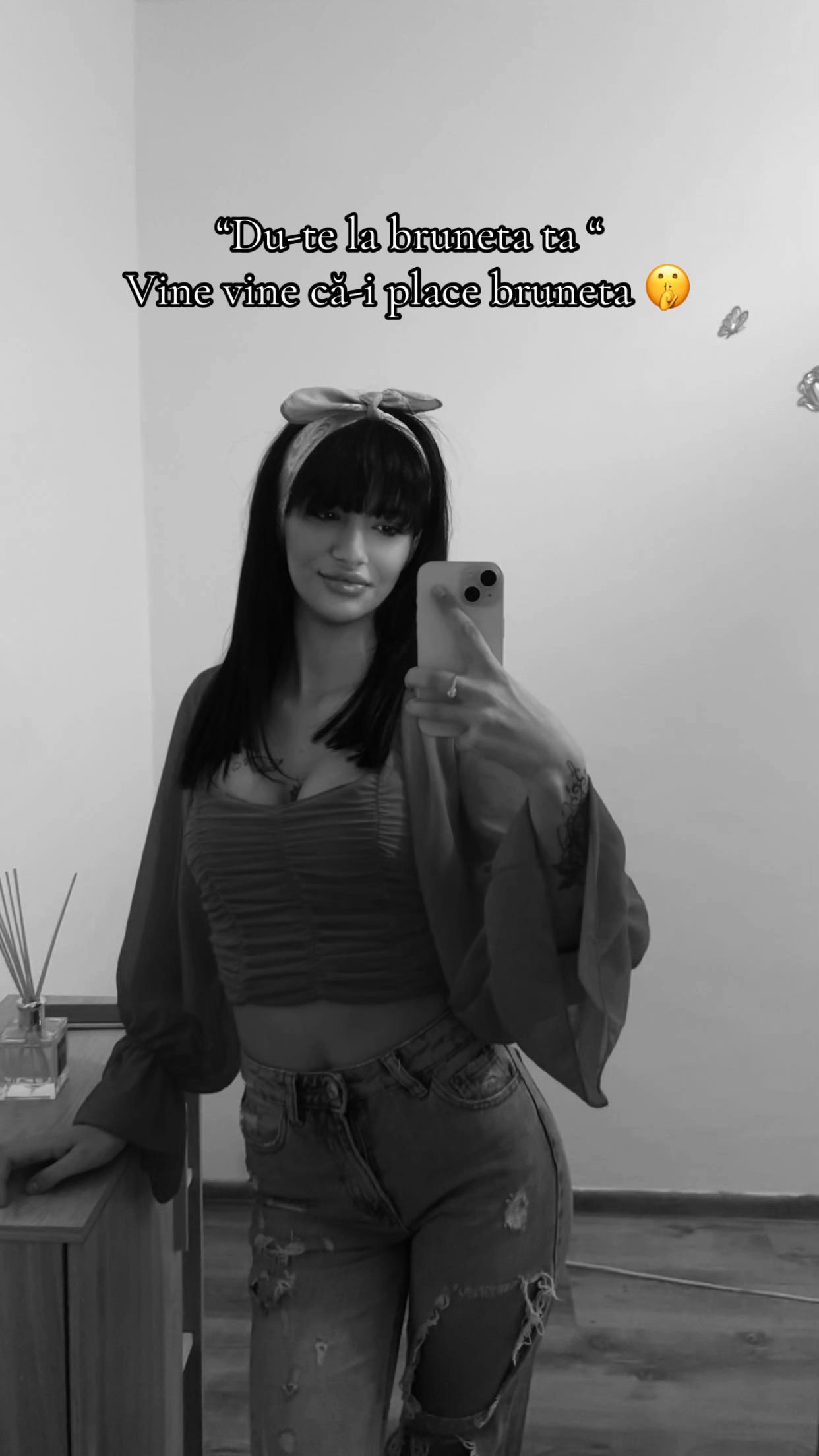 @Elenuș🧸