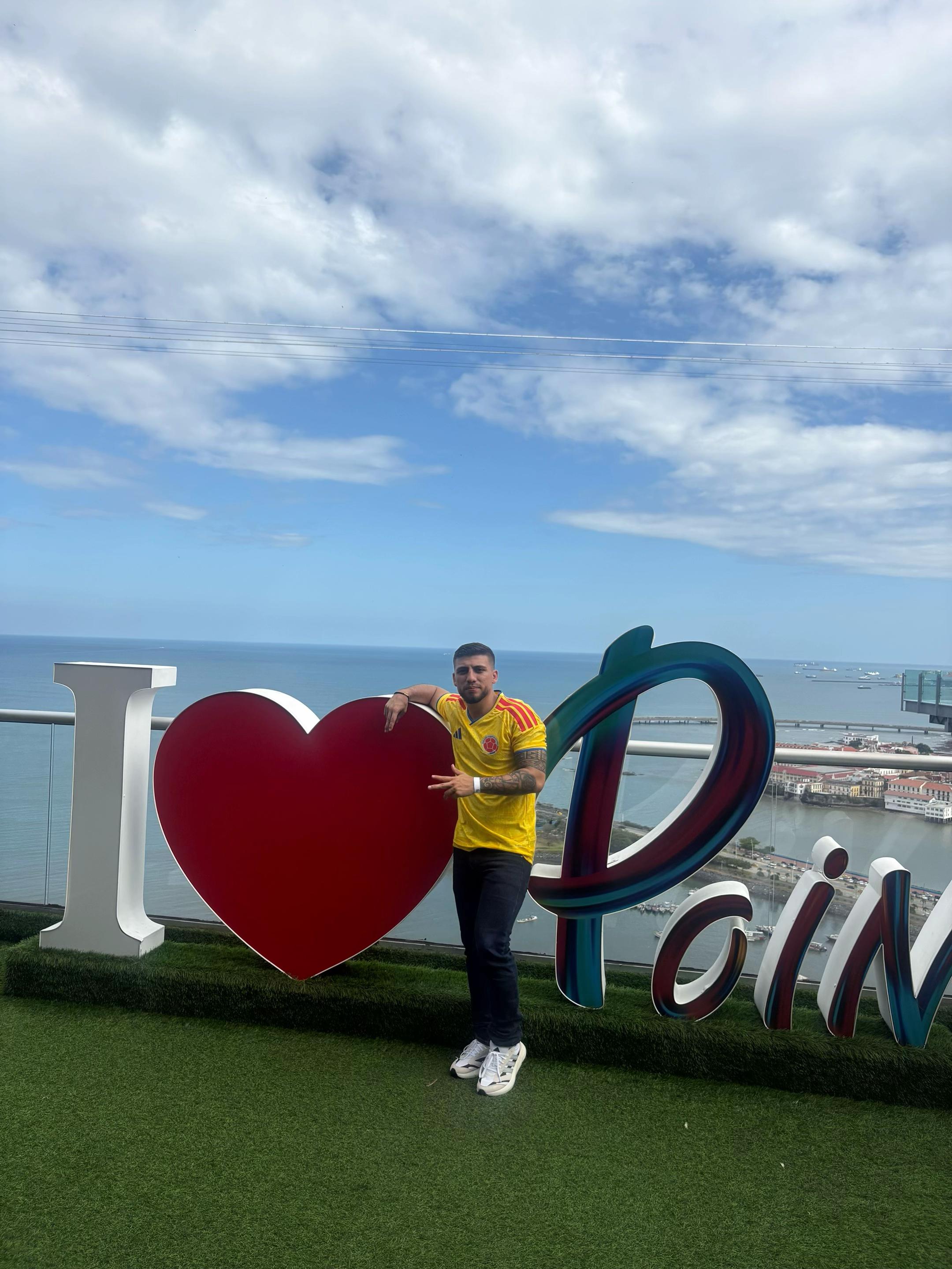 @Jhonatan Andrade