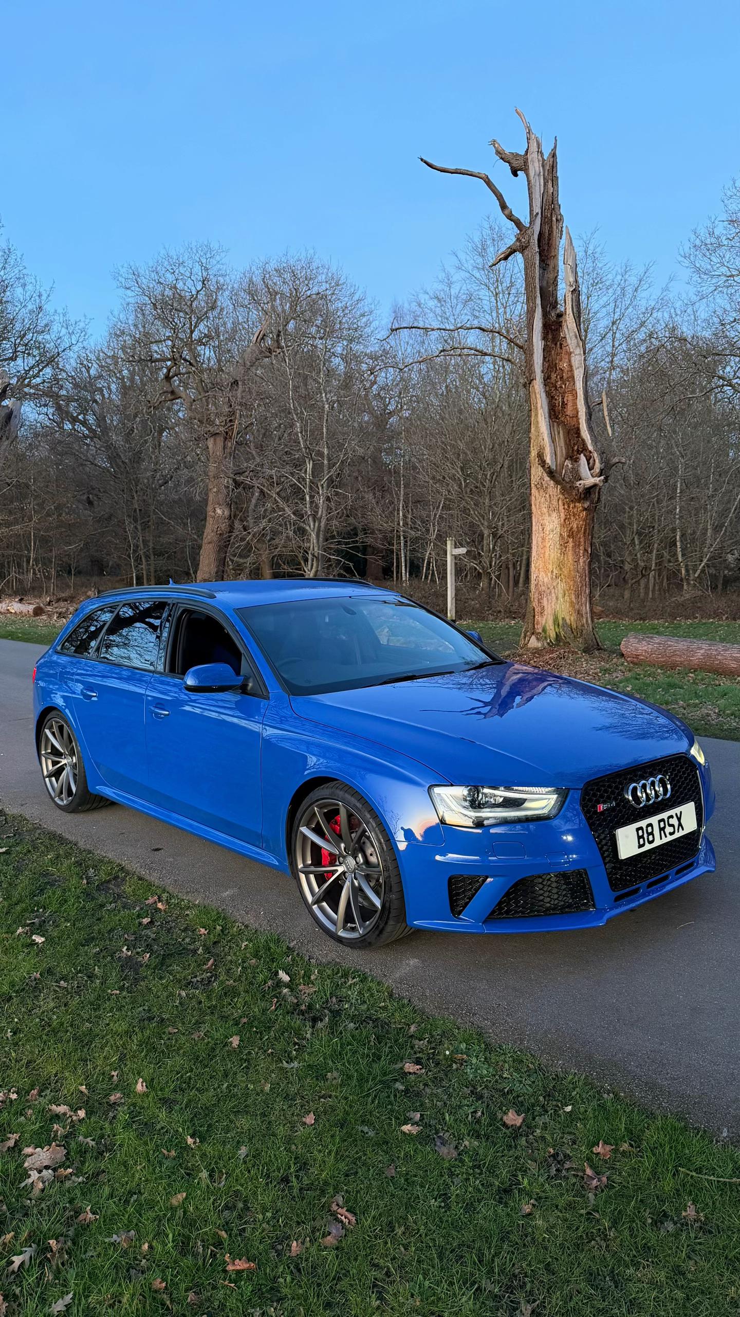 @V8OMXR