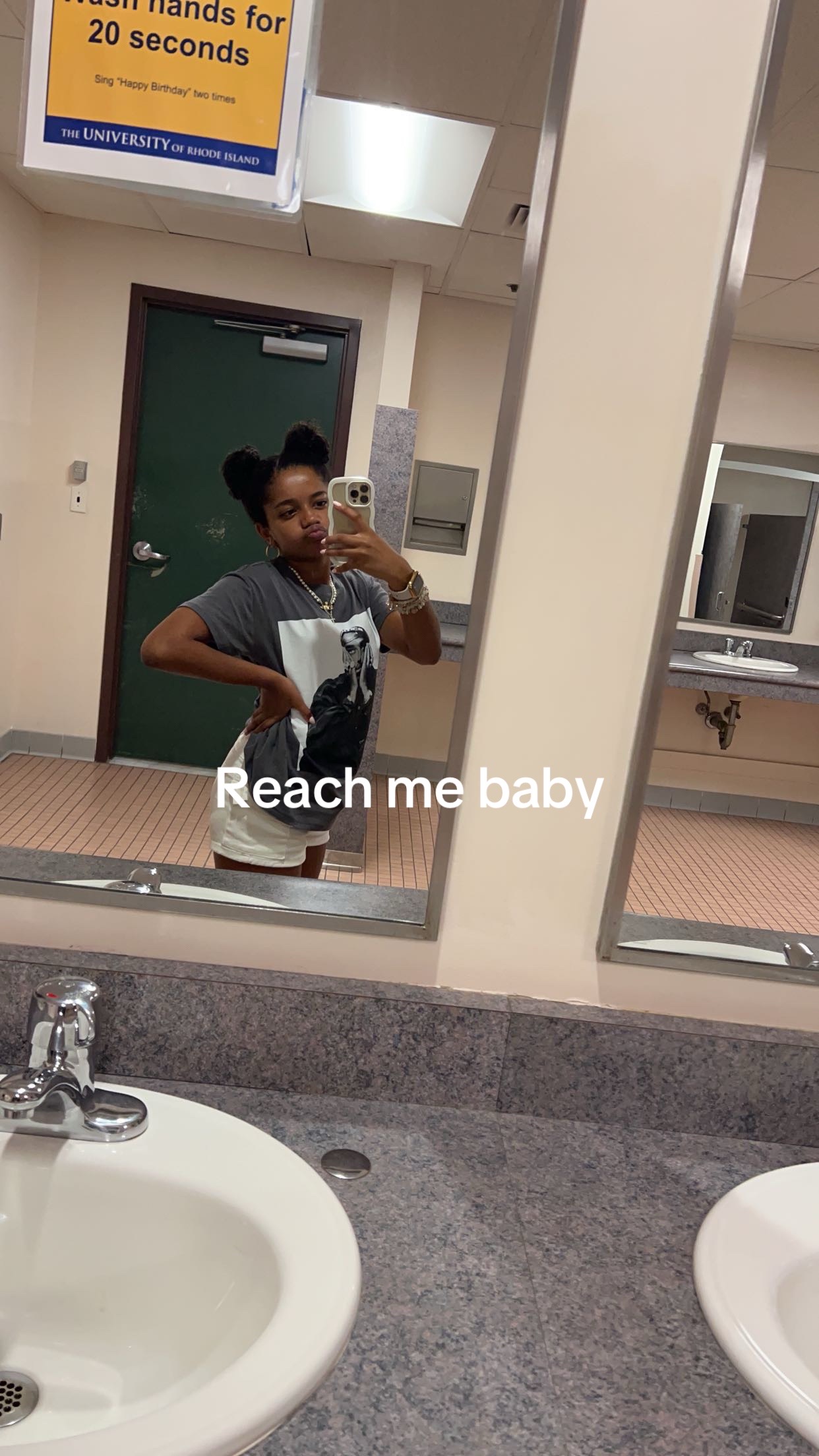 @Yanii