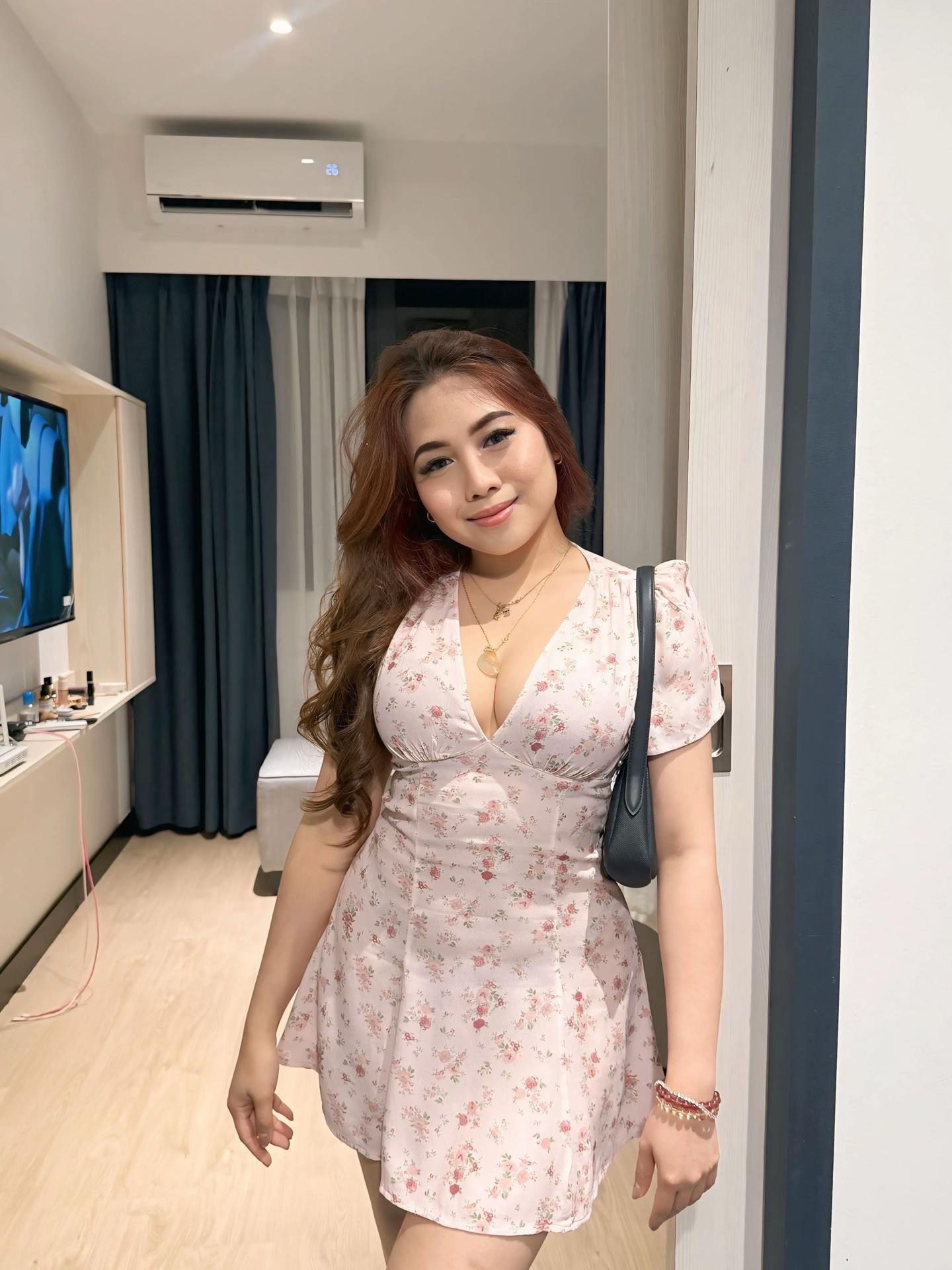@cola_