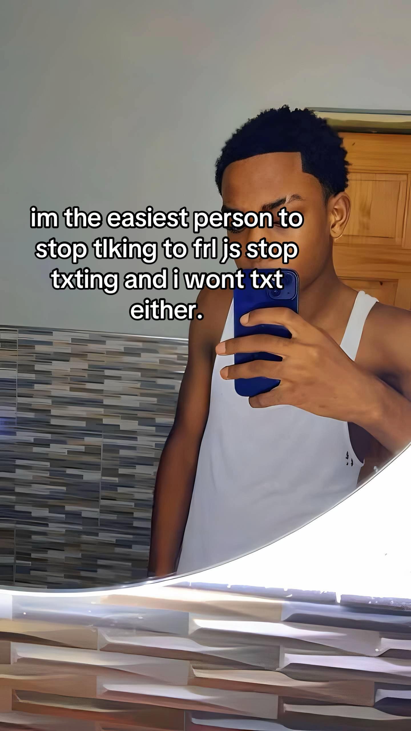 @⛧🦇
