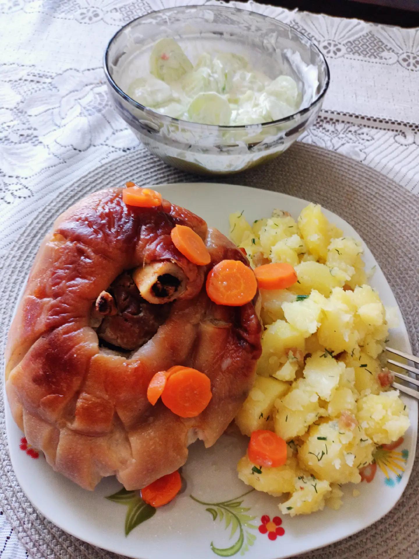@Surowiec304