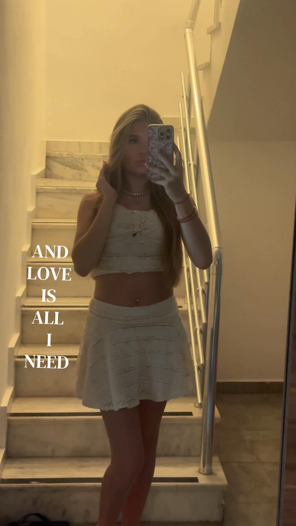 @𝓜𝓲𝓪 𝓵𝓾𝓬𝓴🍒🐆