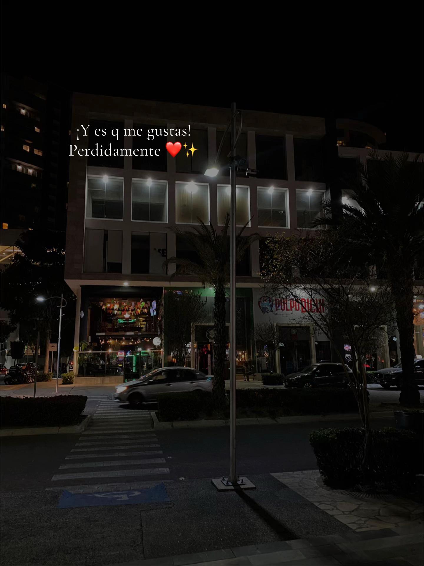 @🫅