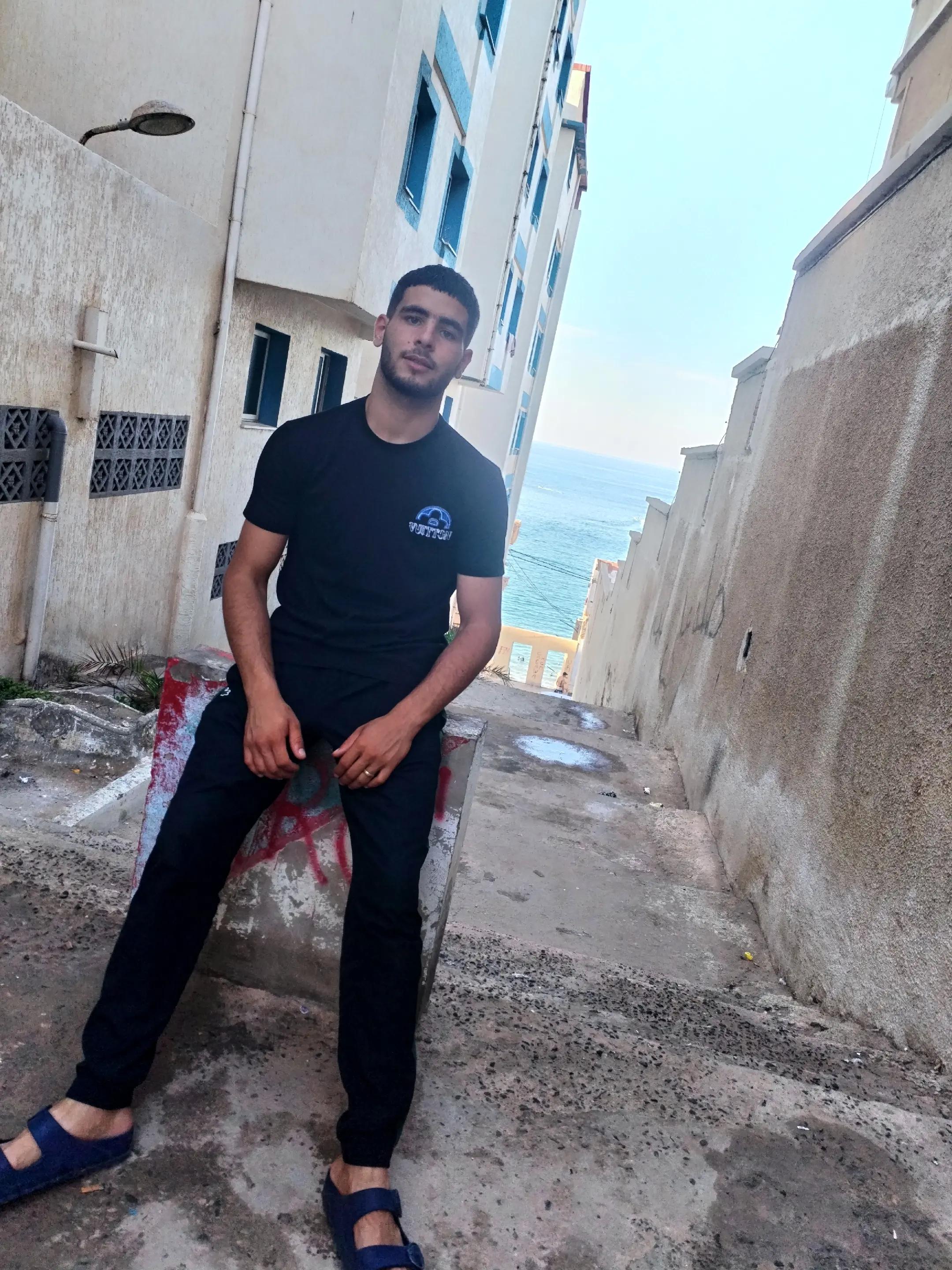 @hamza zaza ๐ค๐ค