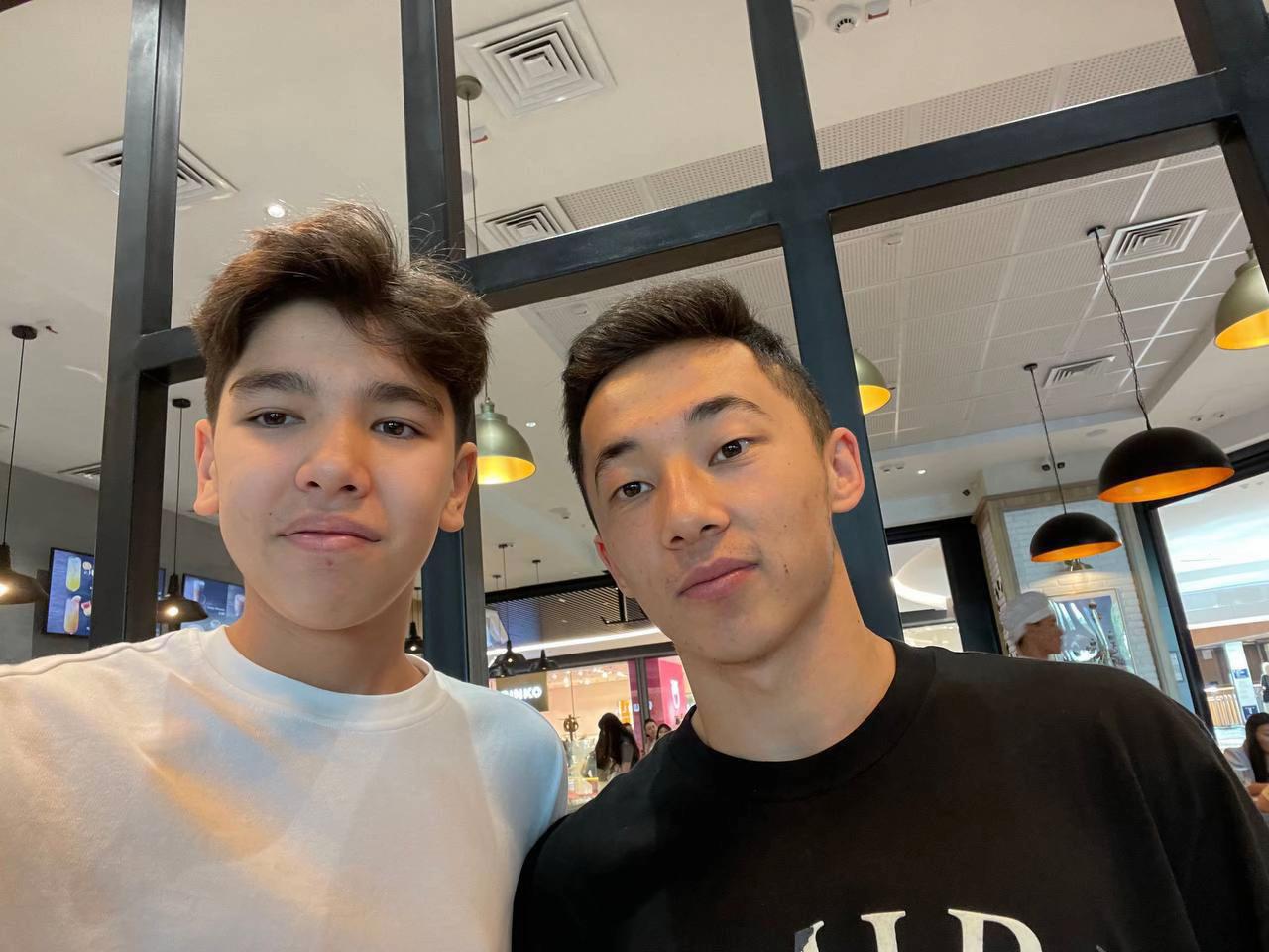 @qwertyk210