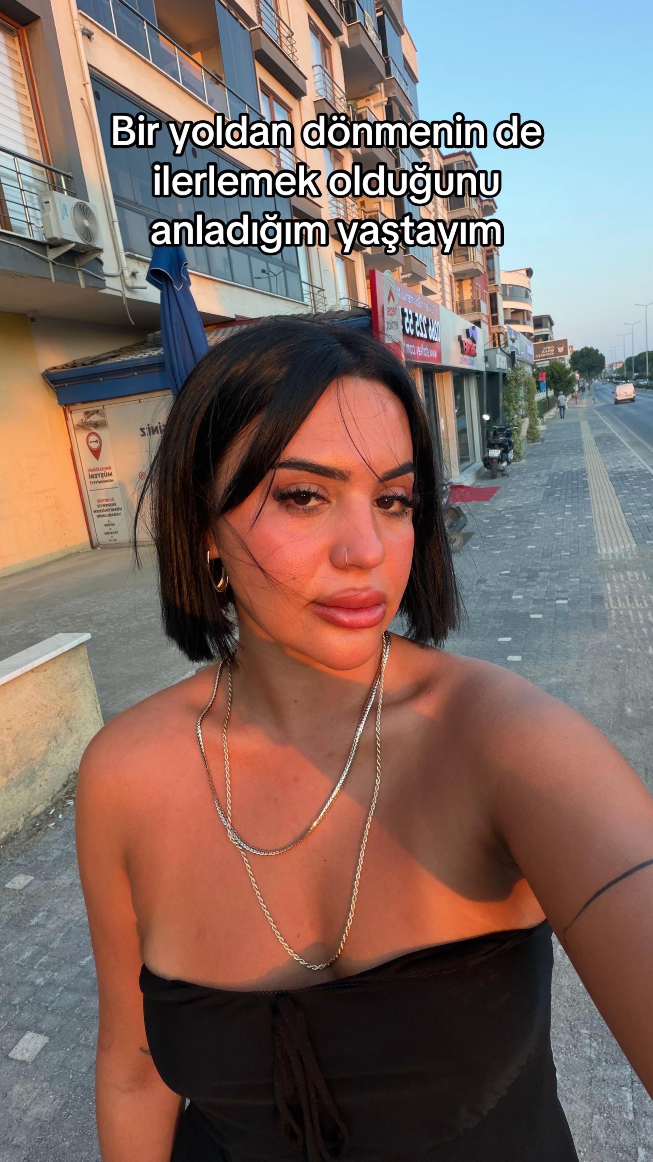 @Damlanur01