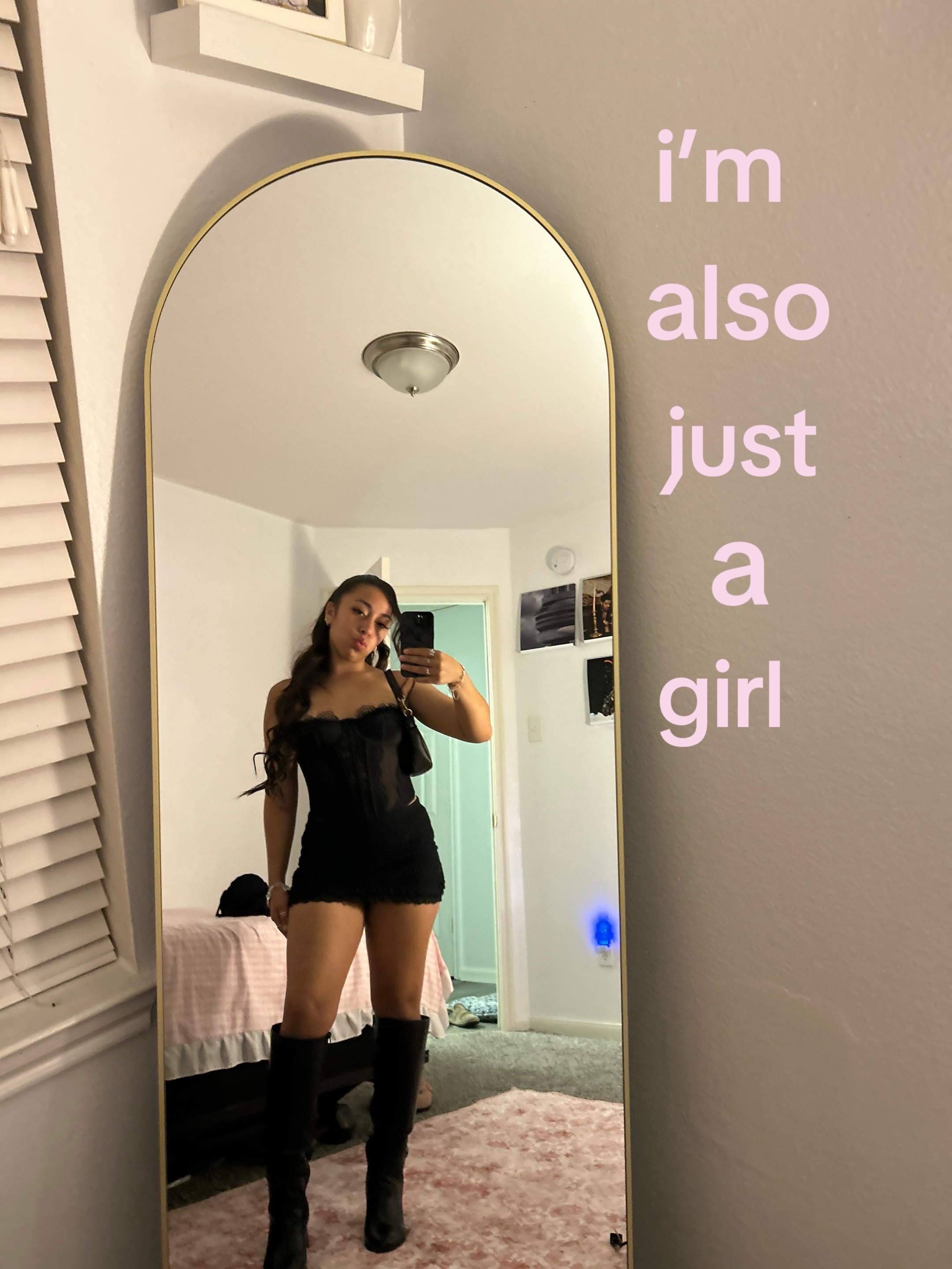 @bella𓅓