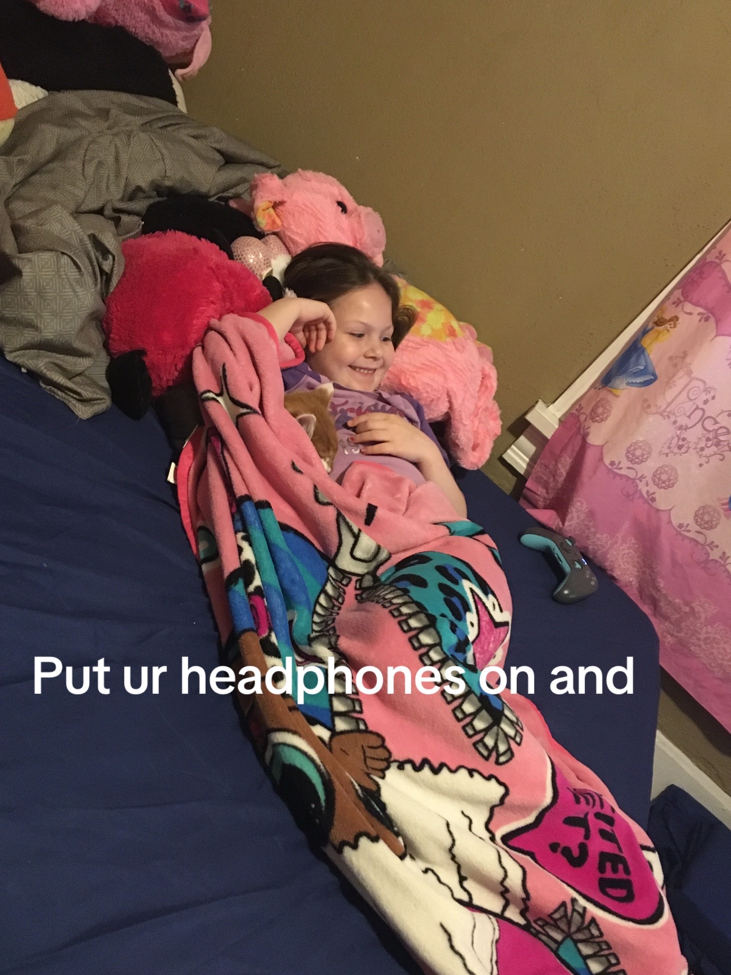 @chloedagoat77