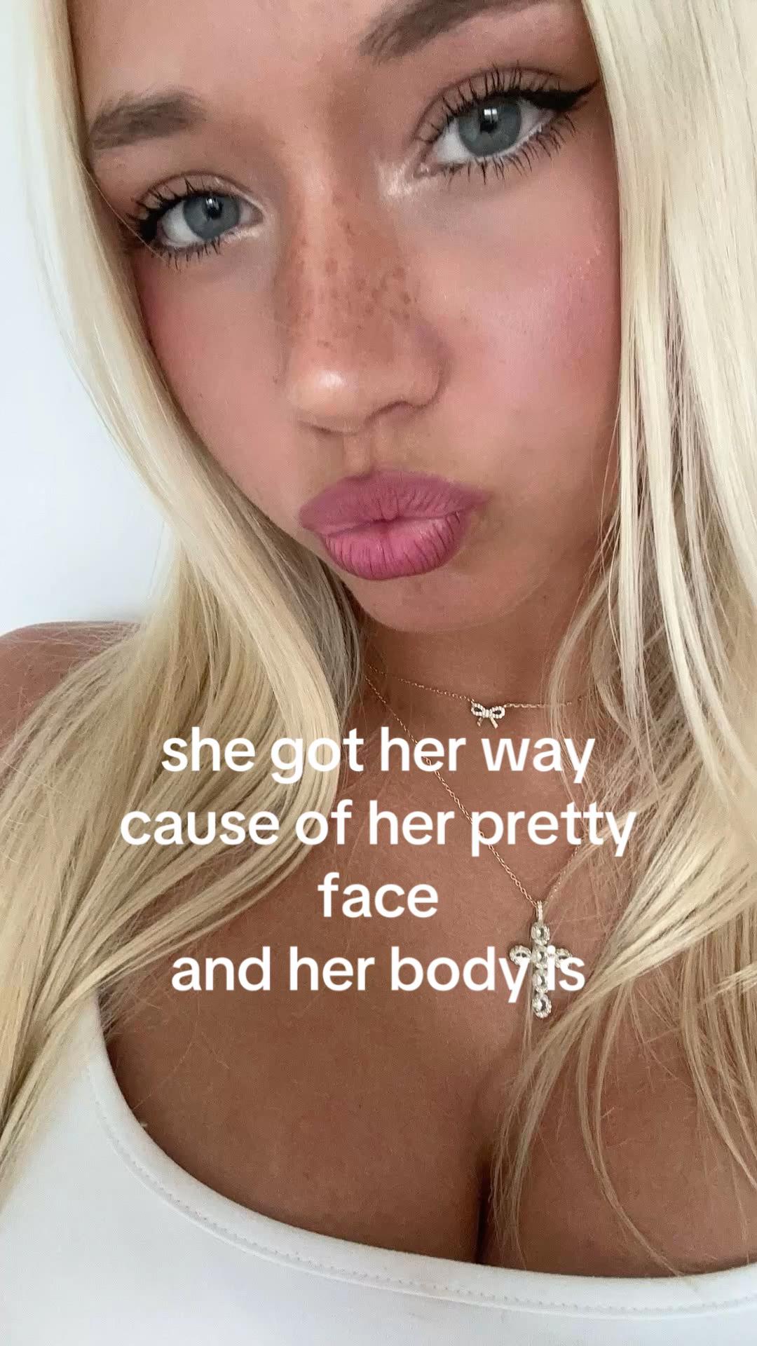 @🪽𝓁𝒶𝓊𝓇𝒶