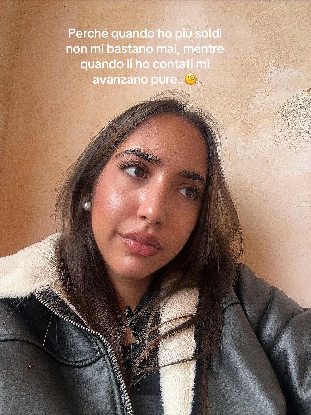 @Vaaleee_02