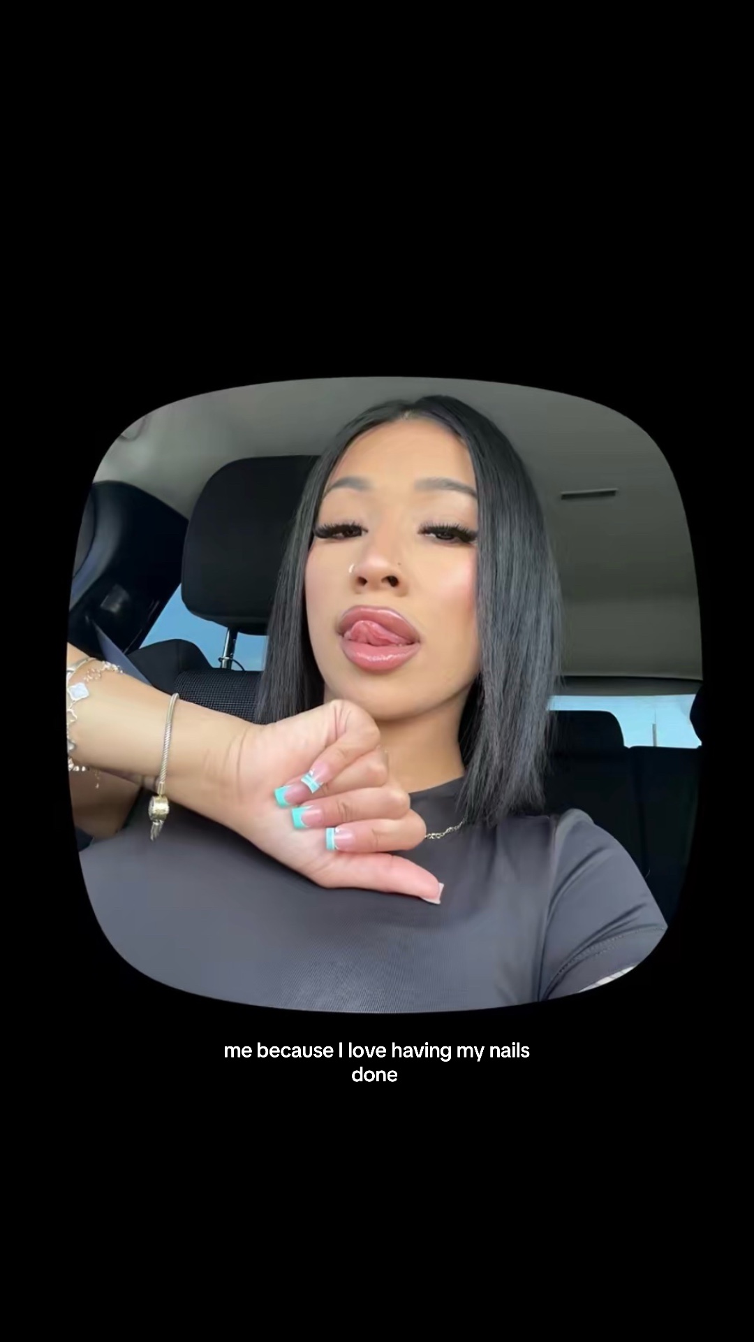 @liyahhenessey