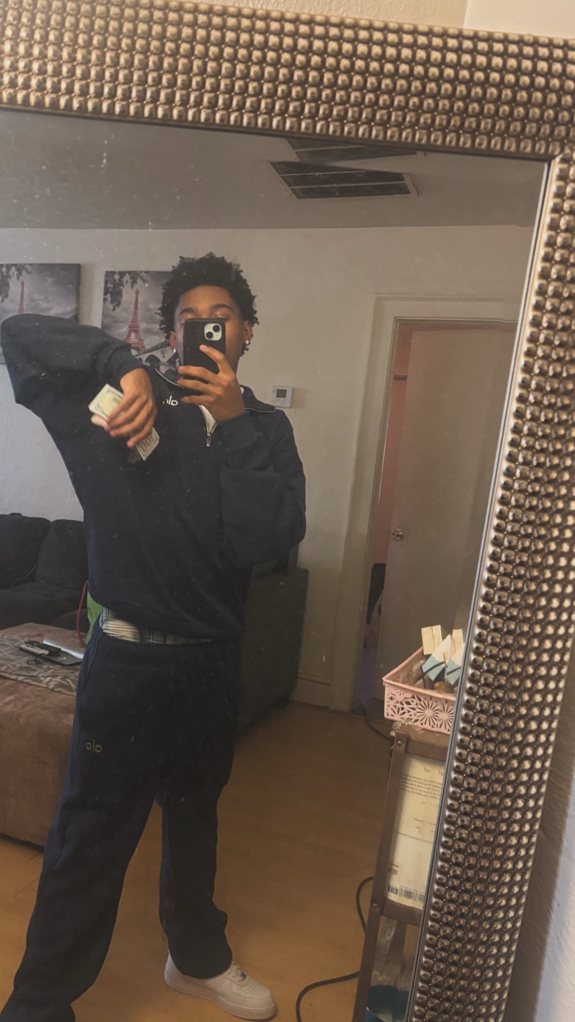 @lik