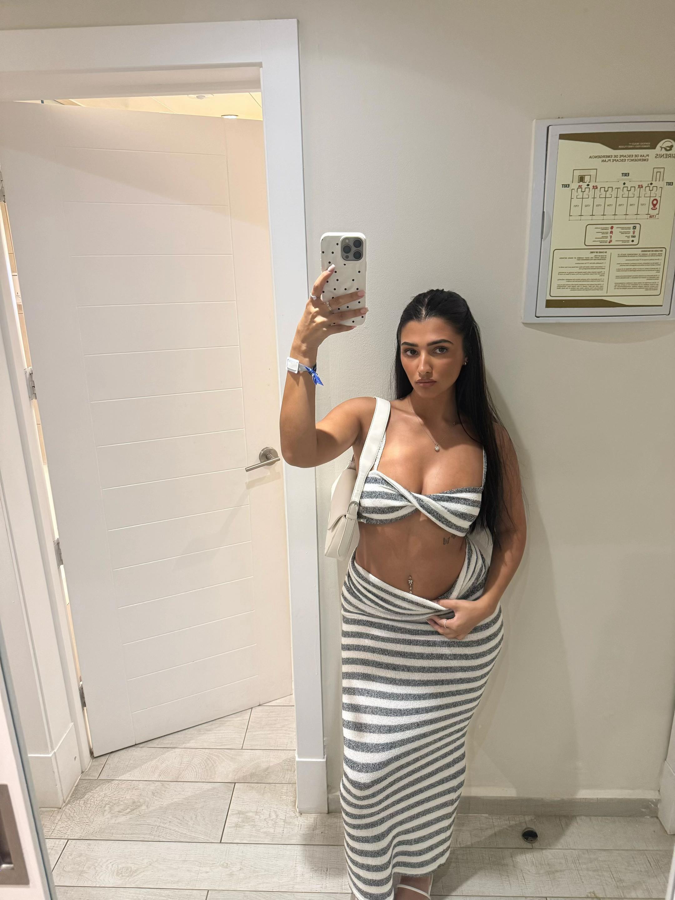 @Jasmine🤍🧚✨