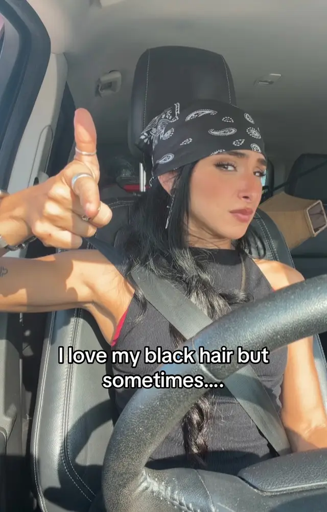 @LyssaLeedleLee