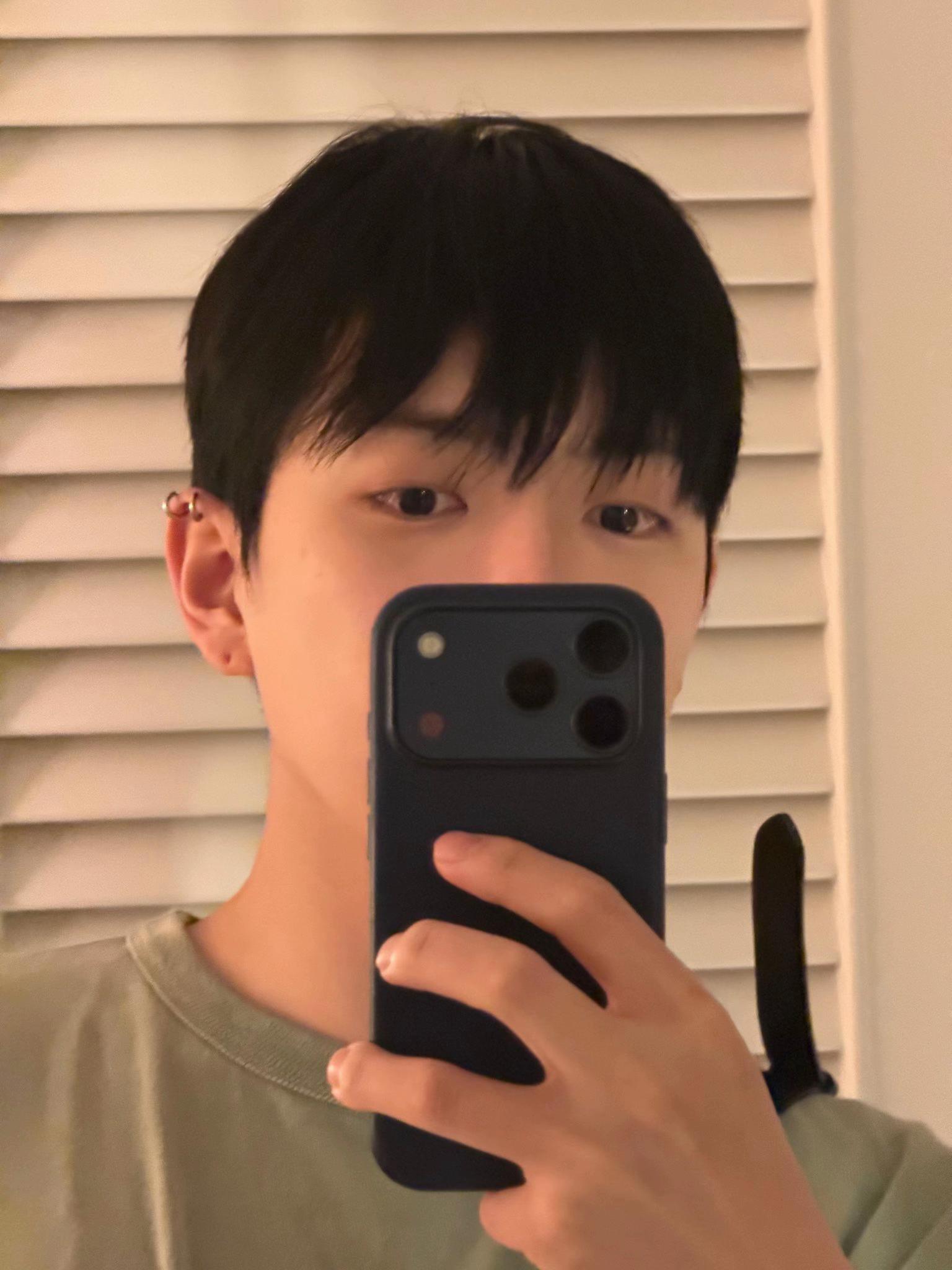 @myloveforatz8