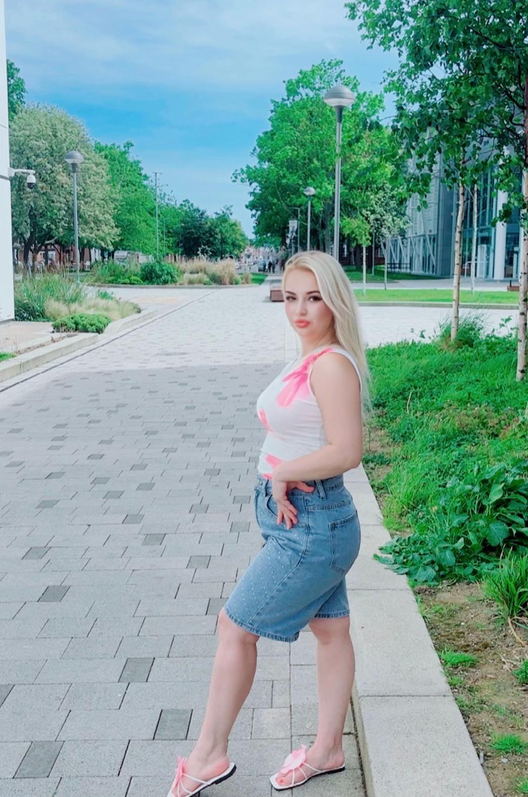 @Greta Hrickova