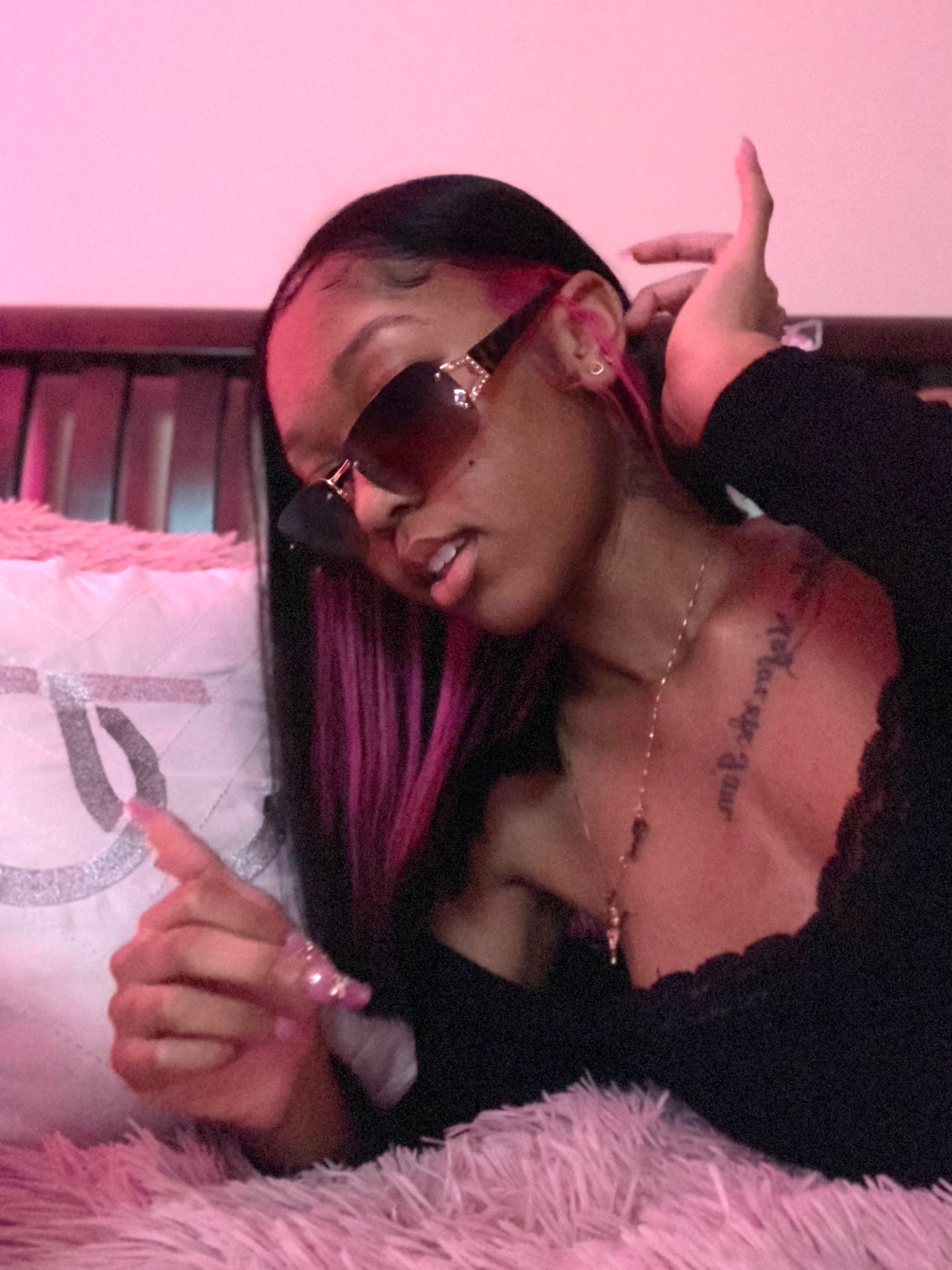 @miss zvixen