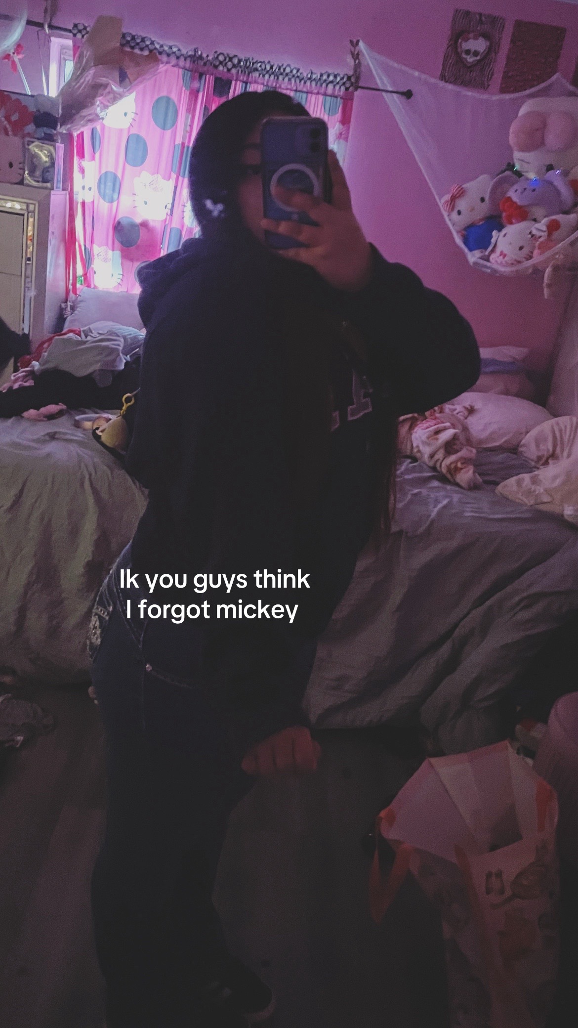 @𝒜𝓃𝓃𝑒𝓉𝓉𝑒🍌