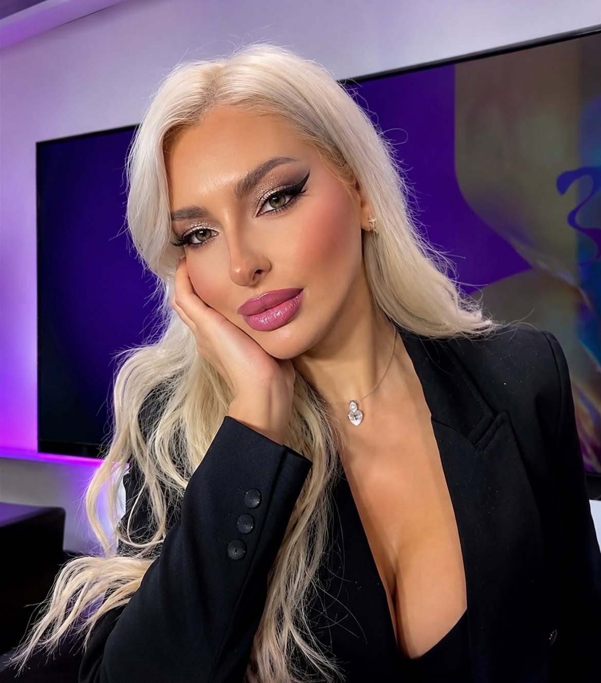 @I Like Greek Celebrities& More