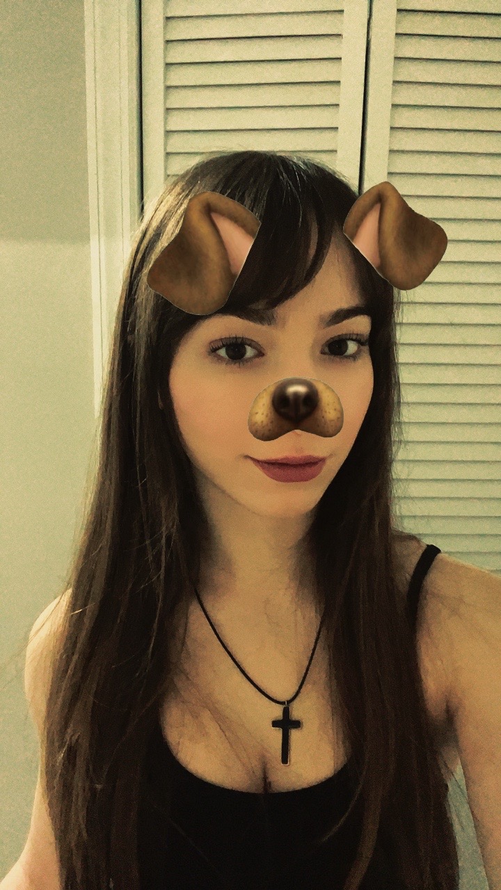 @Leona