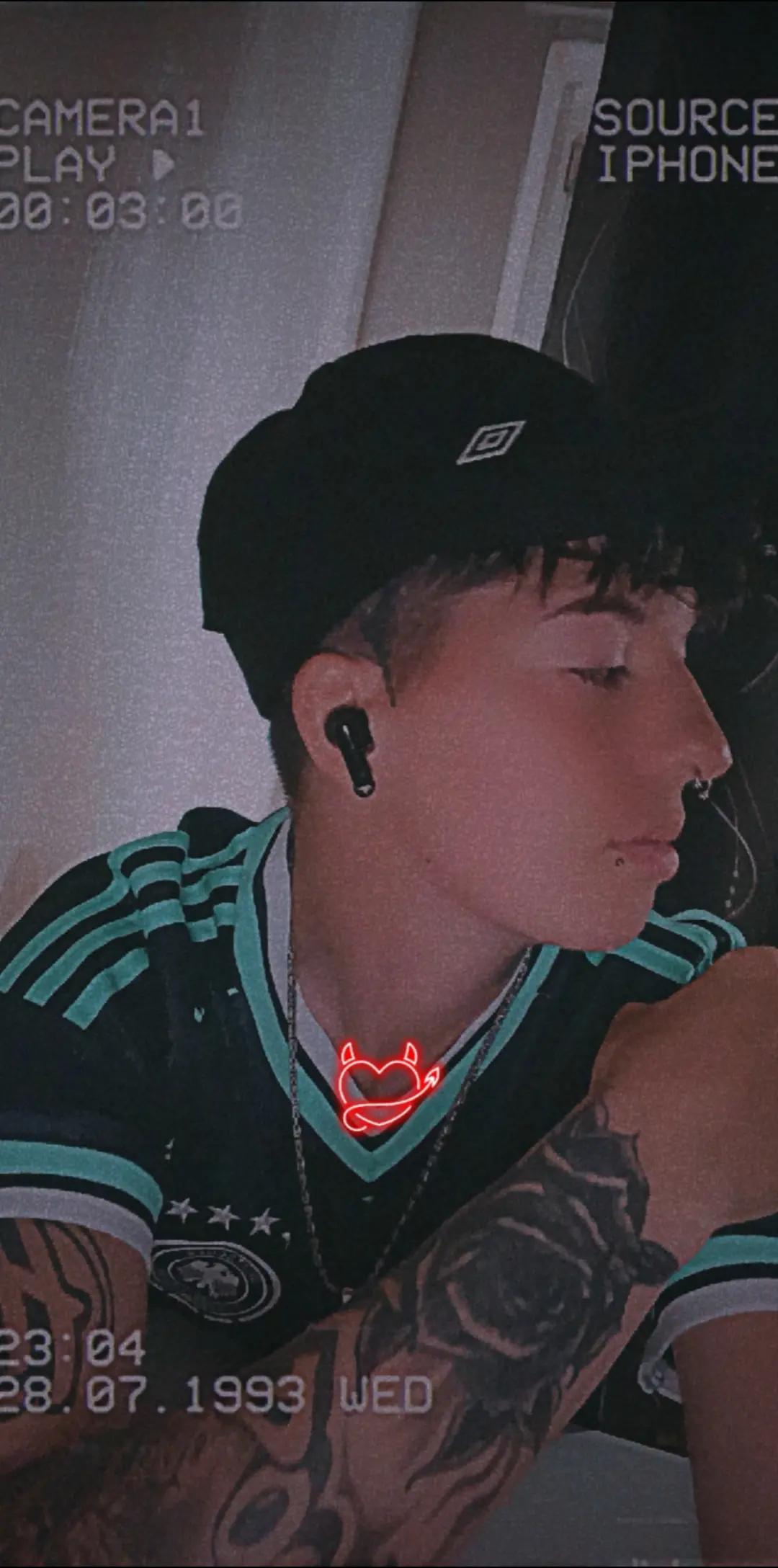 @Kingslowly